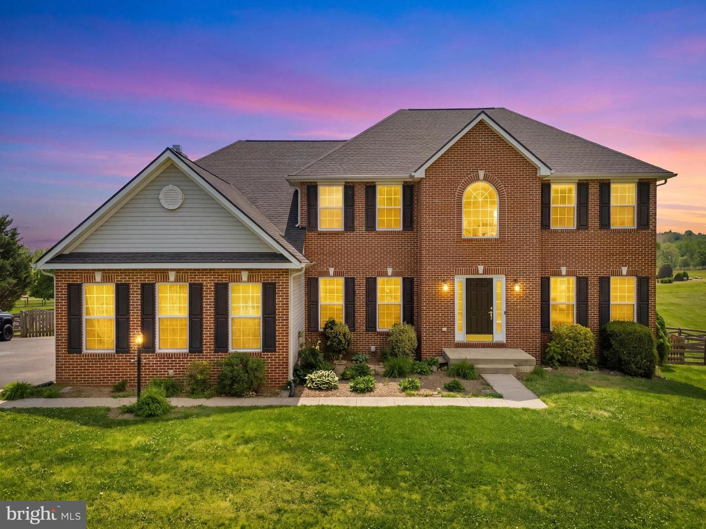 300 Spruce Hill Way, Charles Town
