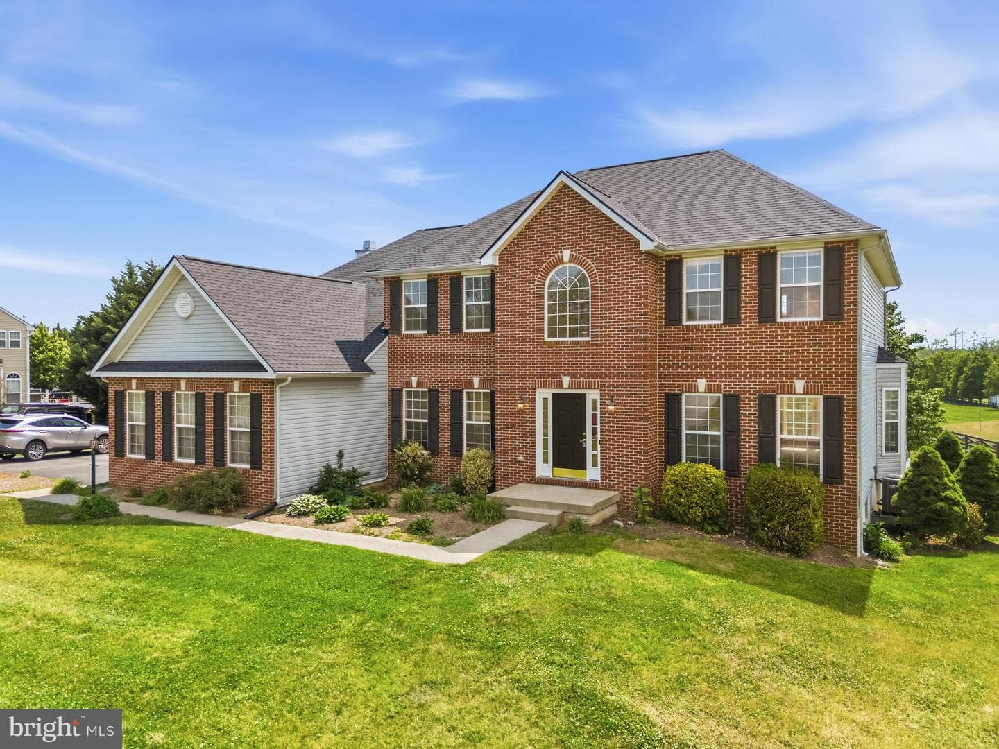 300 Spruce Hill Way photo 3