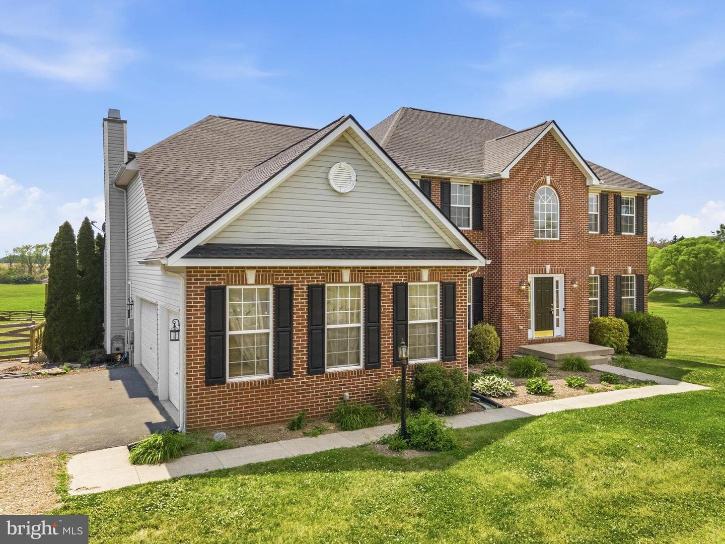 300 Spruce Hill Way photo 4
