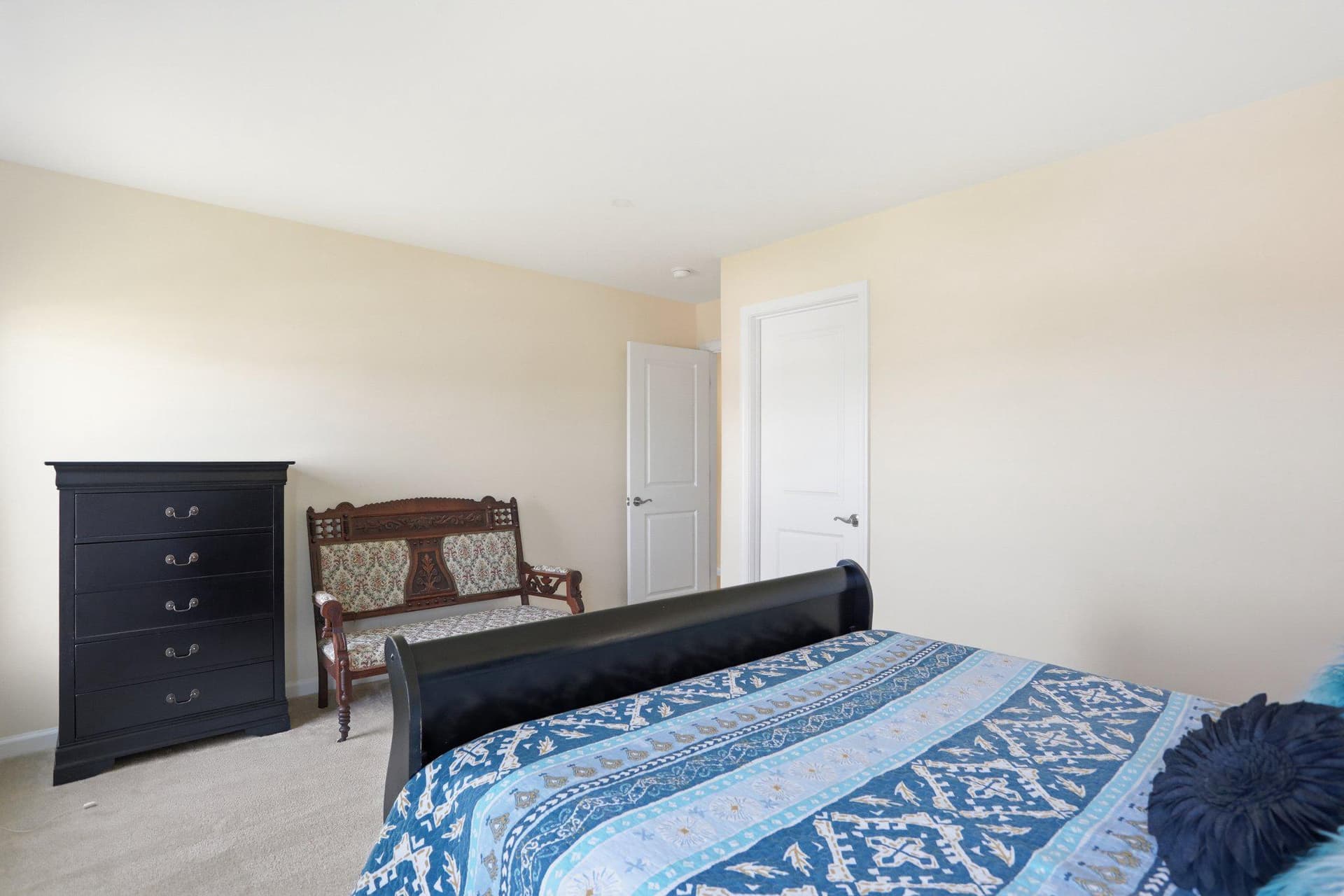 241 Courier Drive photo 41