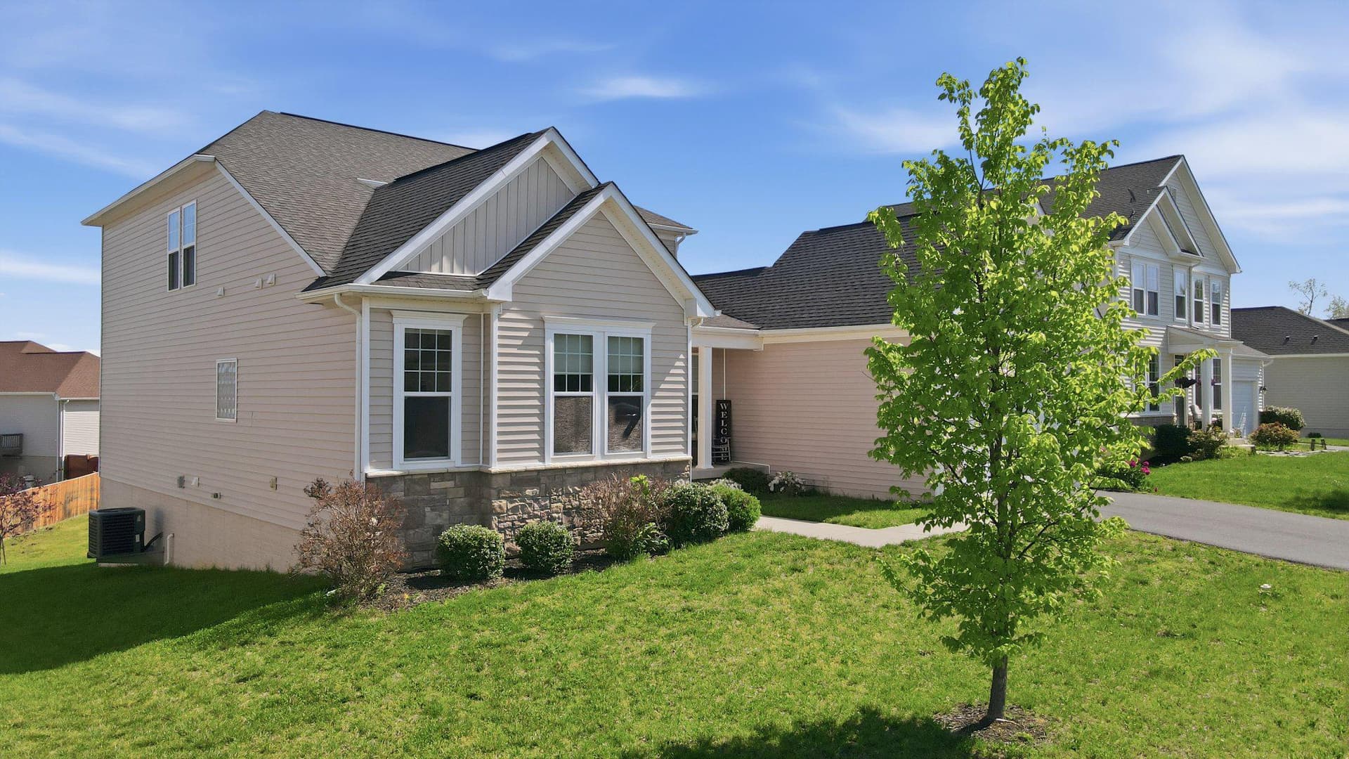 241 Courier Drive photo 47