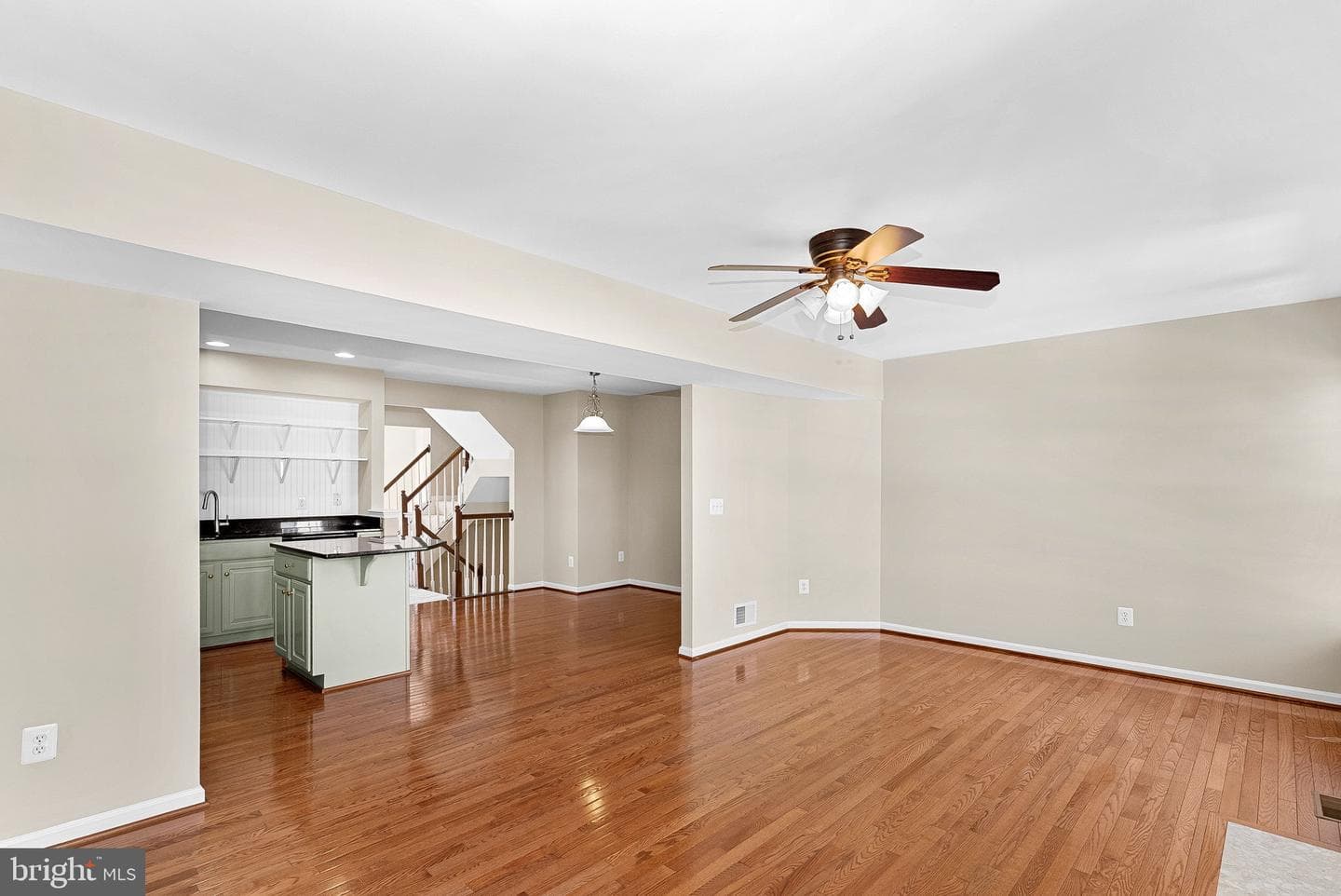 1339 Mare Street photo 12