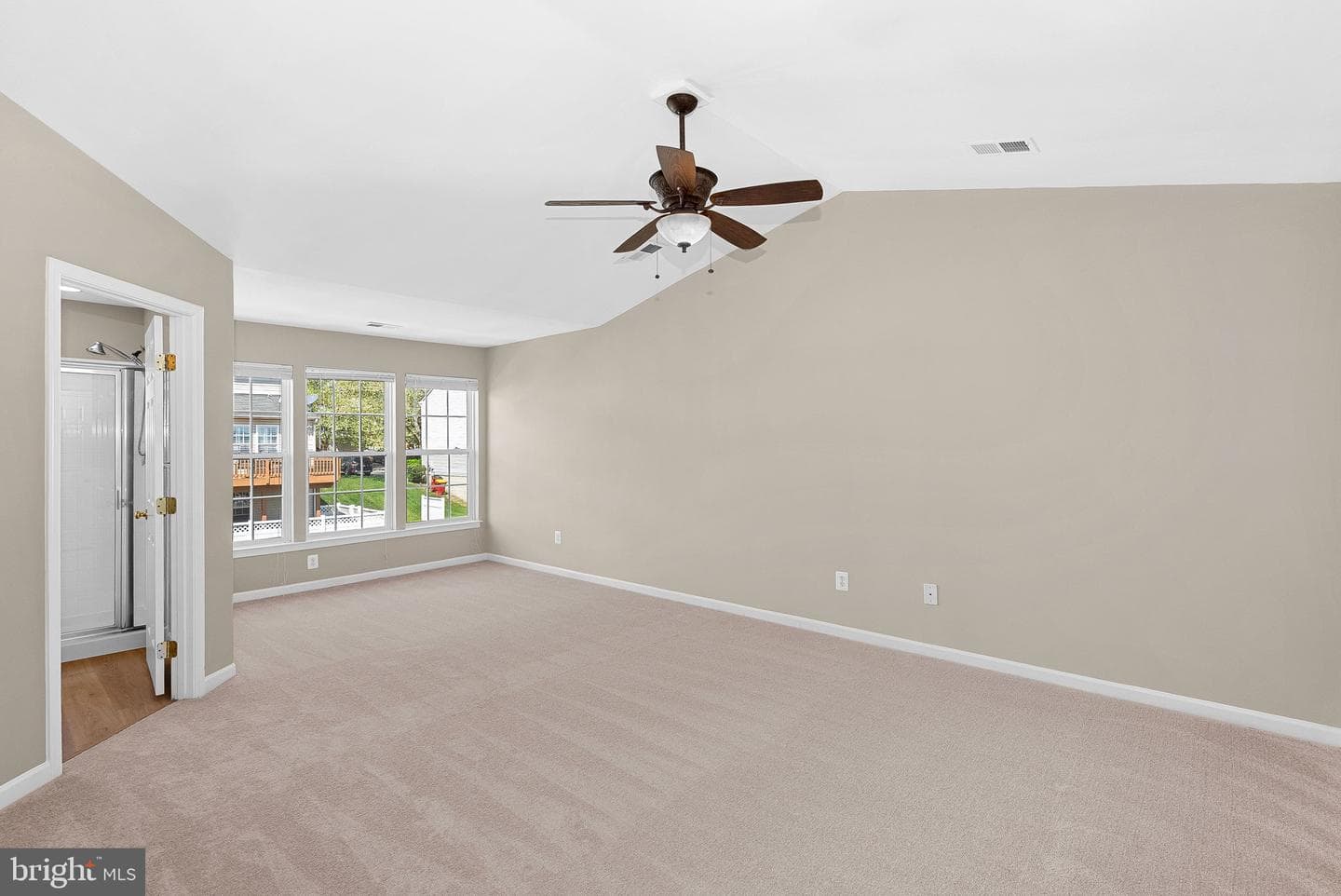 1339 Mare Street photo 21