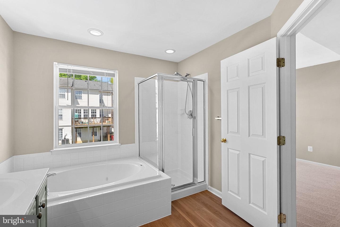 1339 Mare Street photo 27