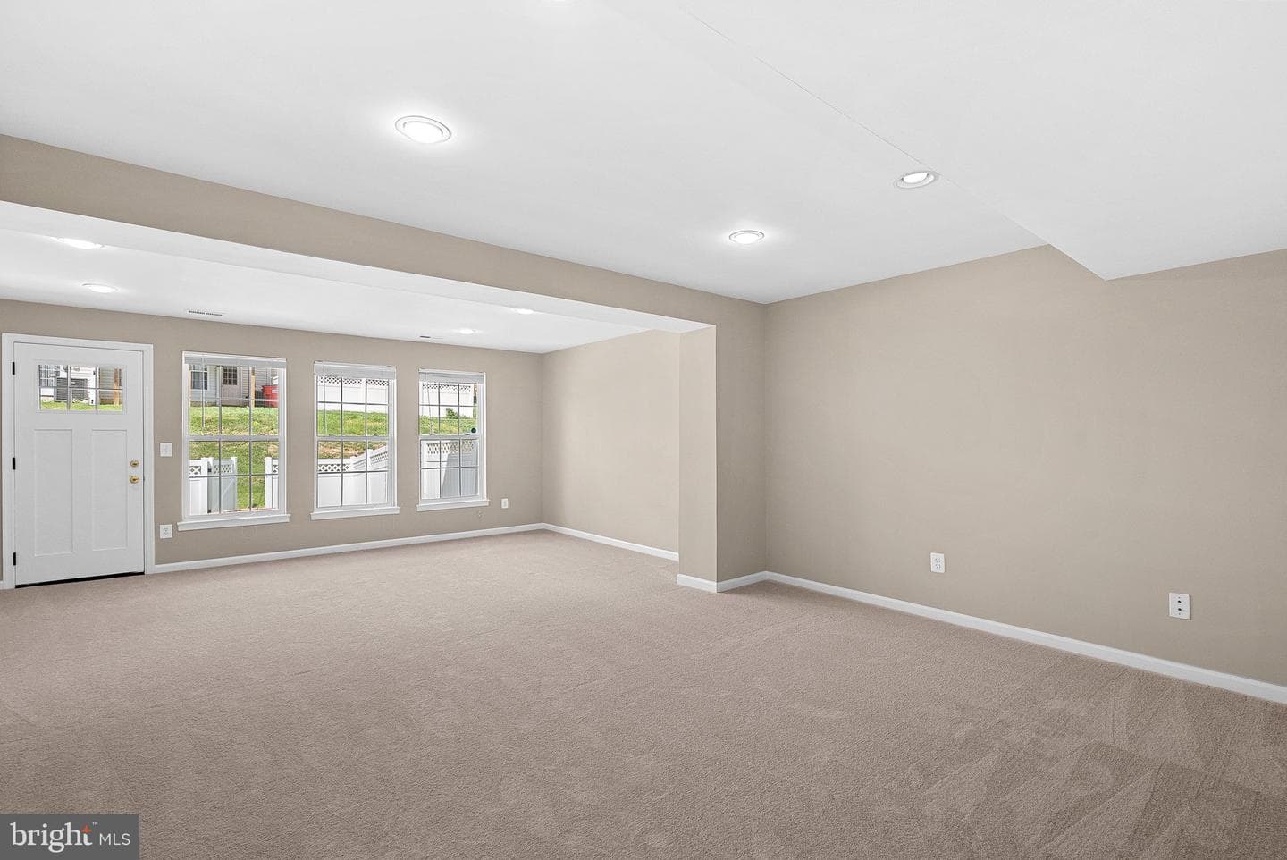 1339 Mare Street photo 35