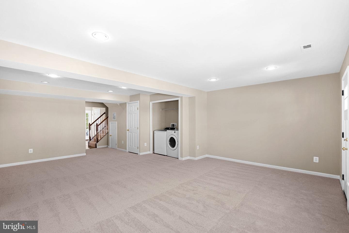 1339 Mare Street photo 37
