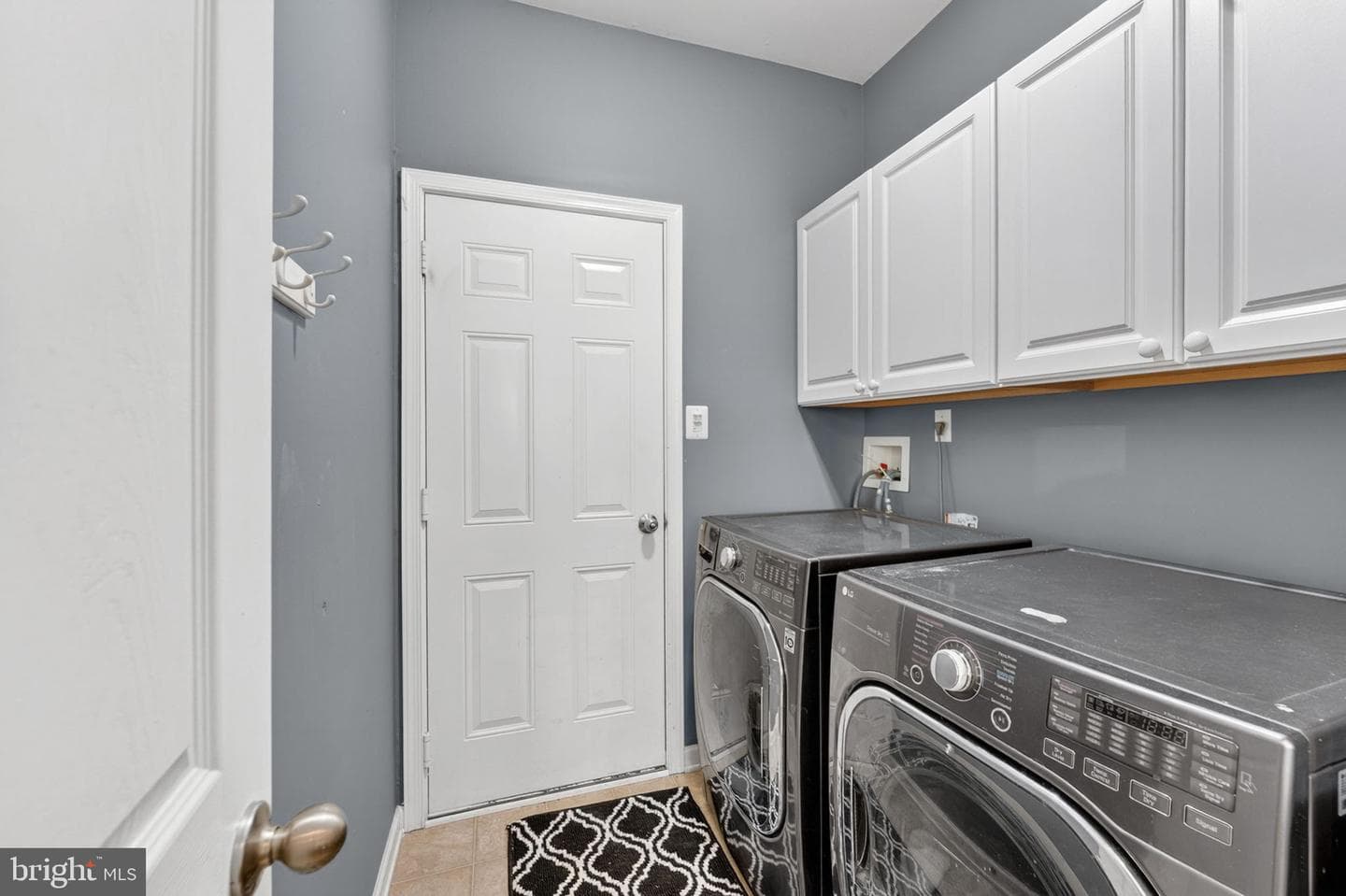 195 Hughs Road photo 41
