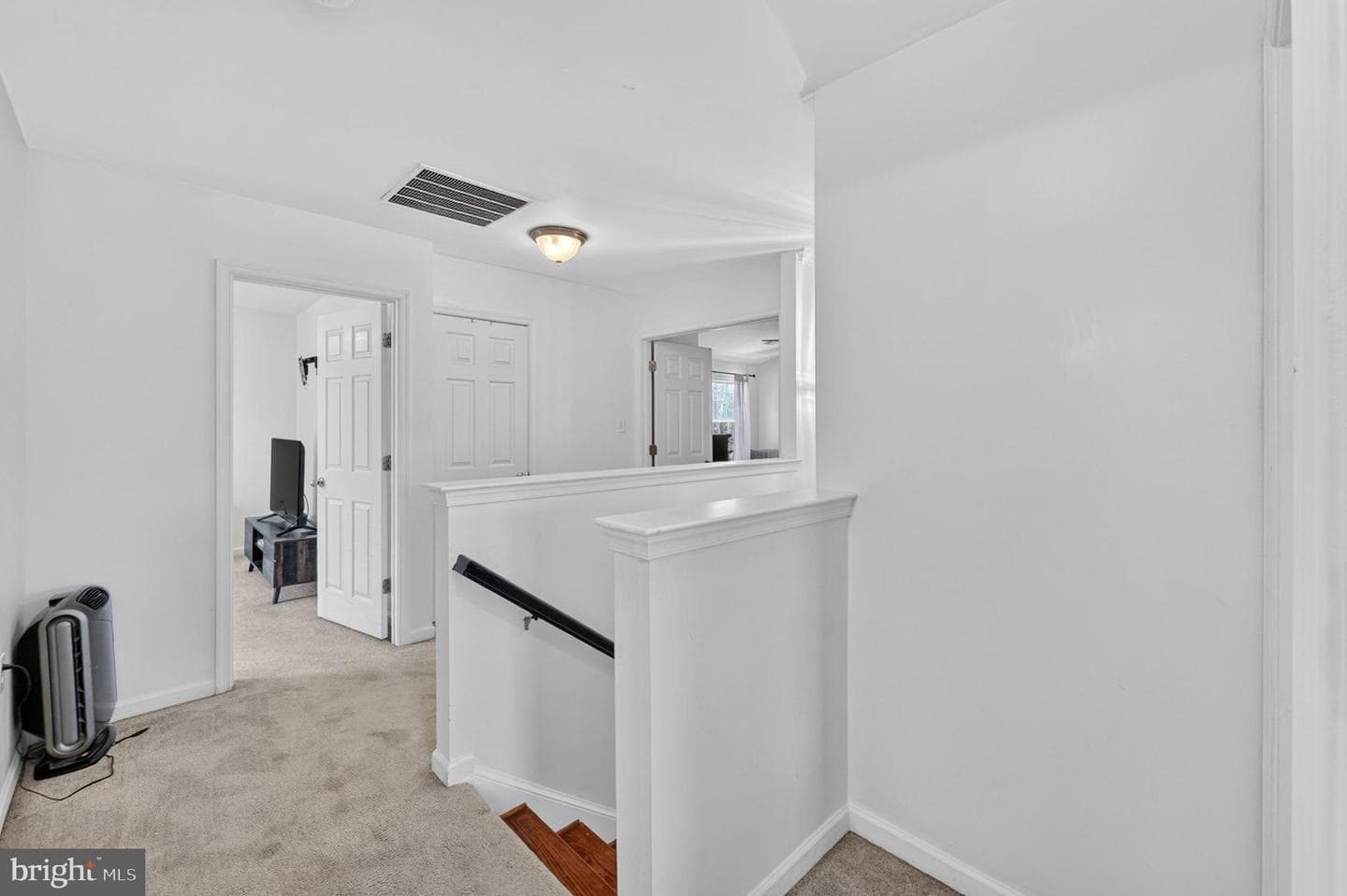 195 Hughs Road photo 46