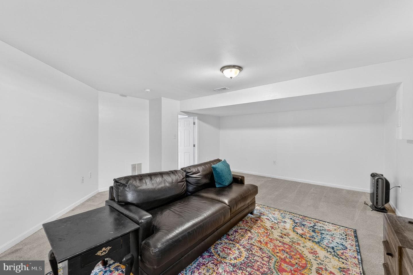195 Hughs Road photo 69
