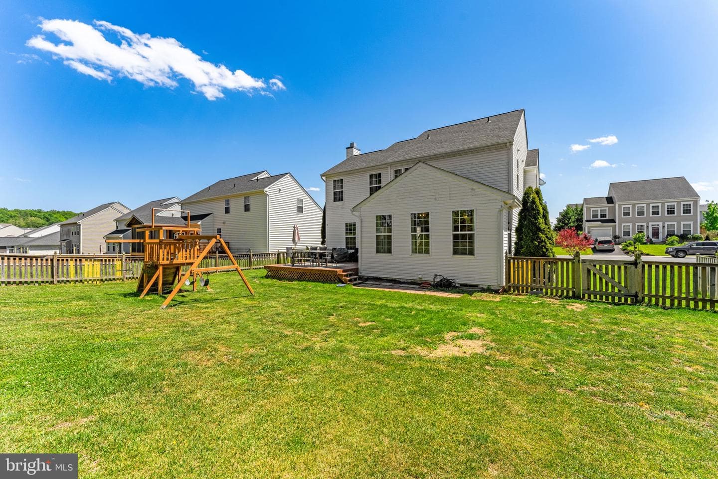 195 Hughs Road photo 85