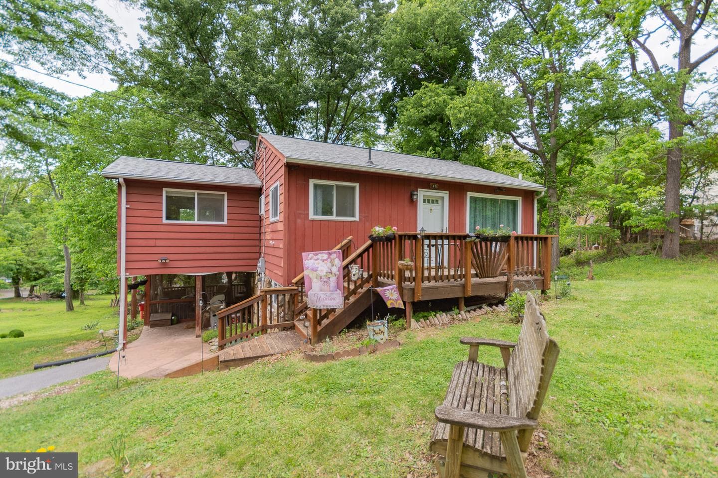 475 Gray Fox Rd, Harpers Ferry