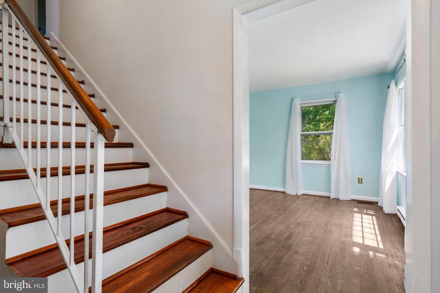 355 Pointfield Drive photo 5