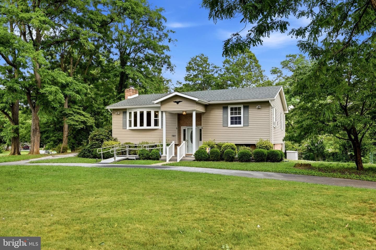 781 Tuscawilla Drive, Charles Town