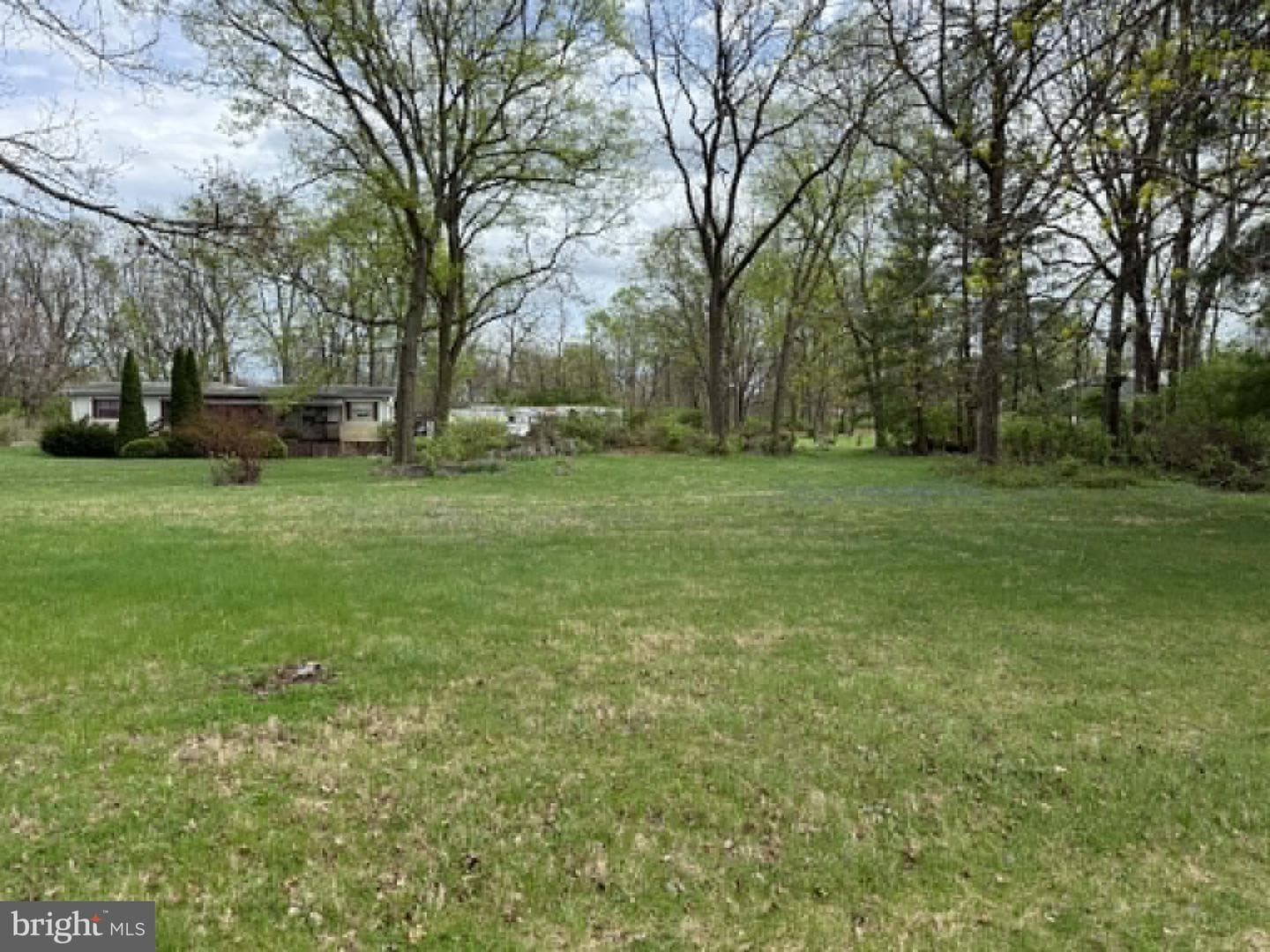 376 Logie Ln photo 2