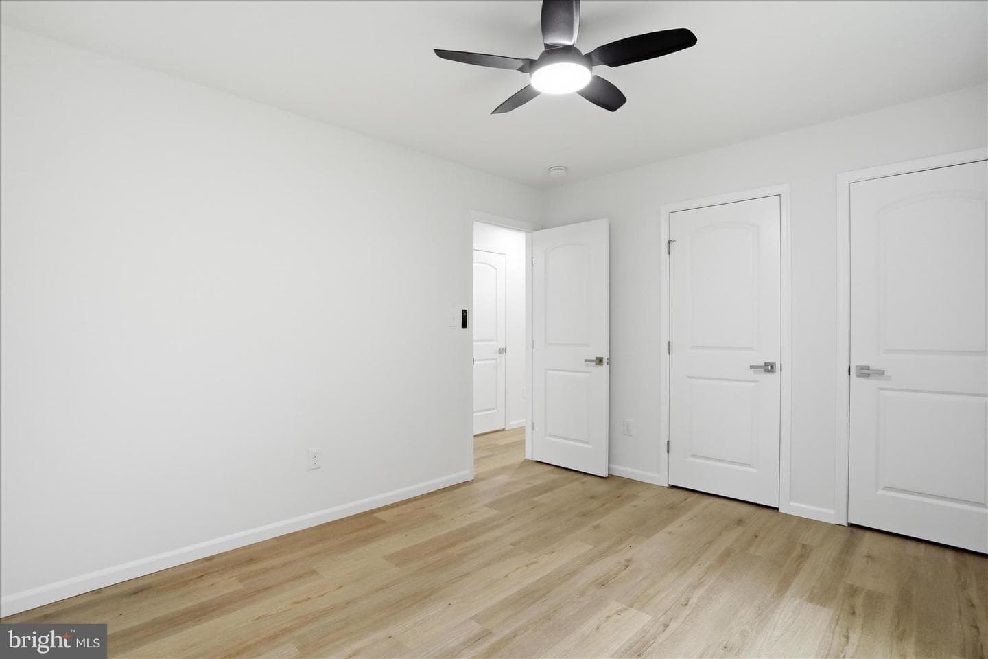 304 East 11th Avenue photo 22