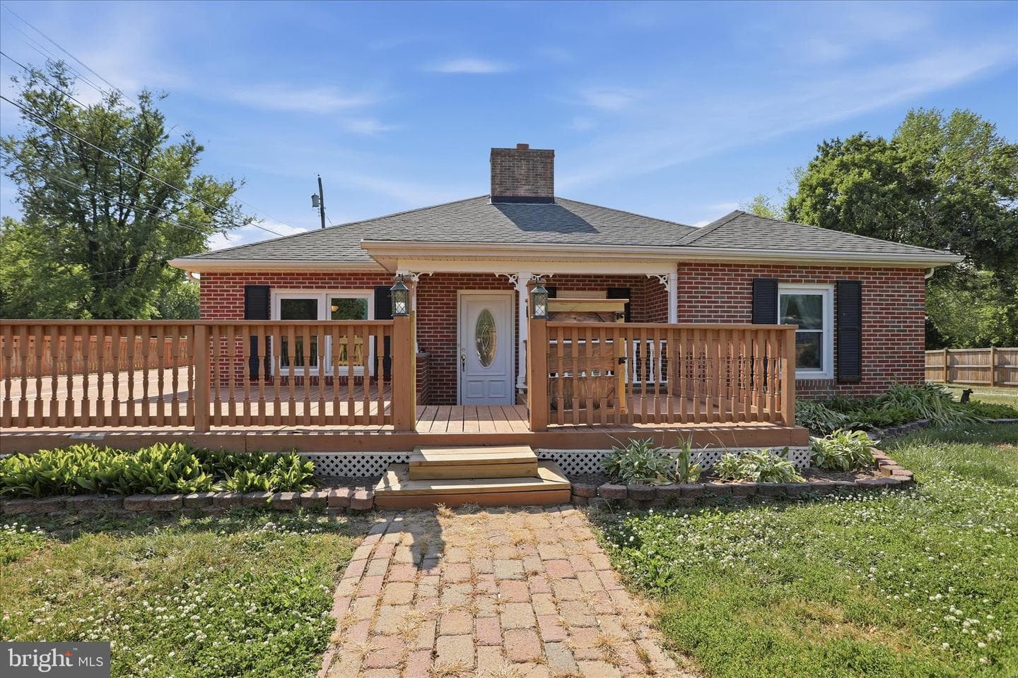 297 Euclid Avenue, Charles Town