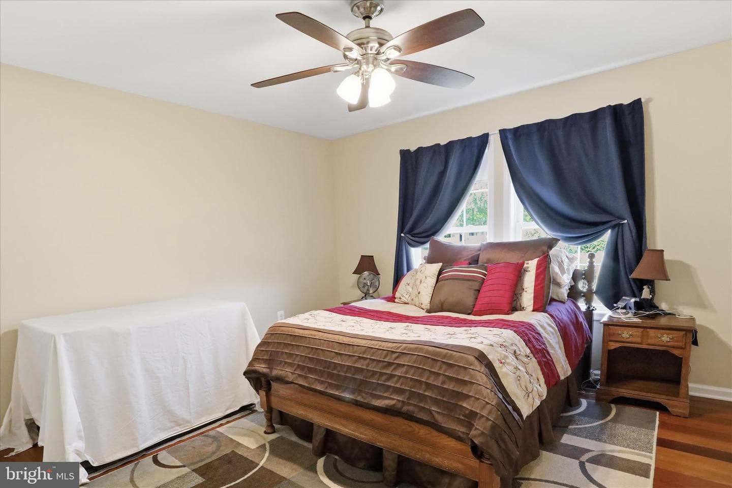 297 Euclid Avenue photo 54