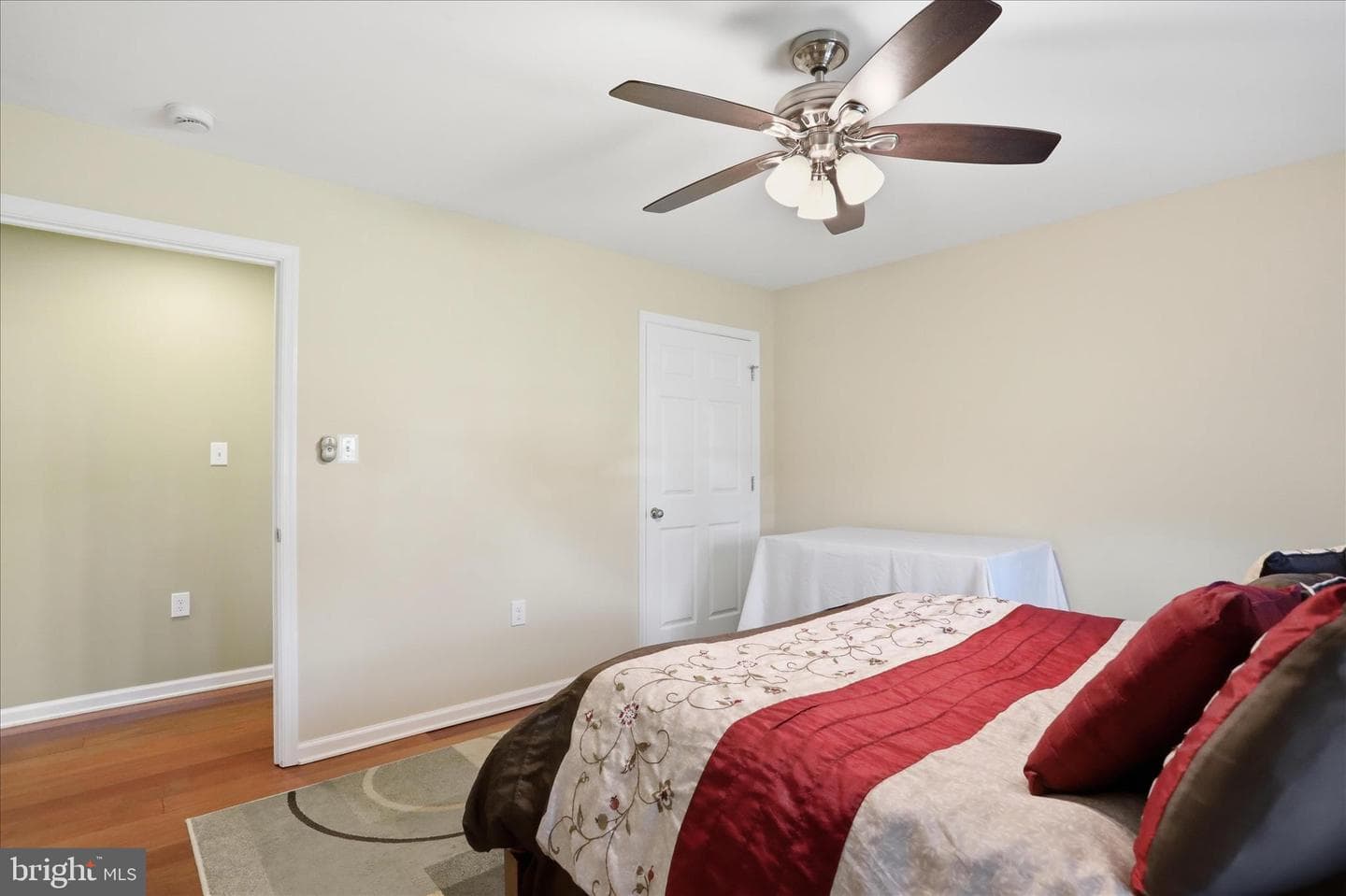 297 Euclid Avenue photo 55