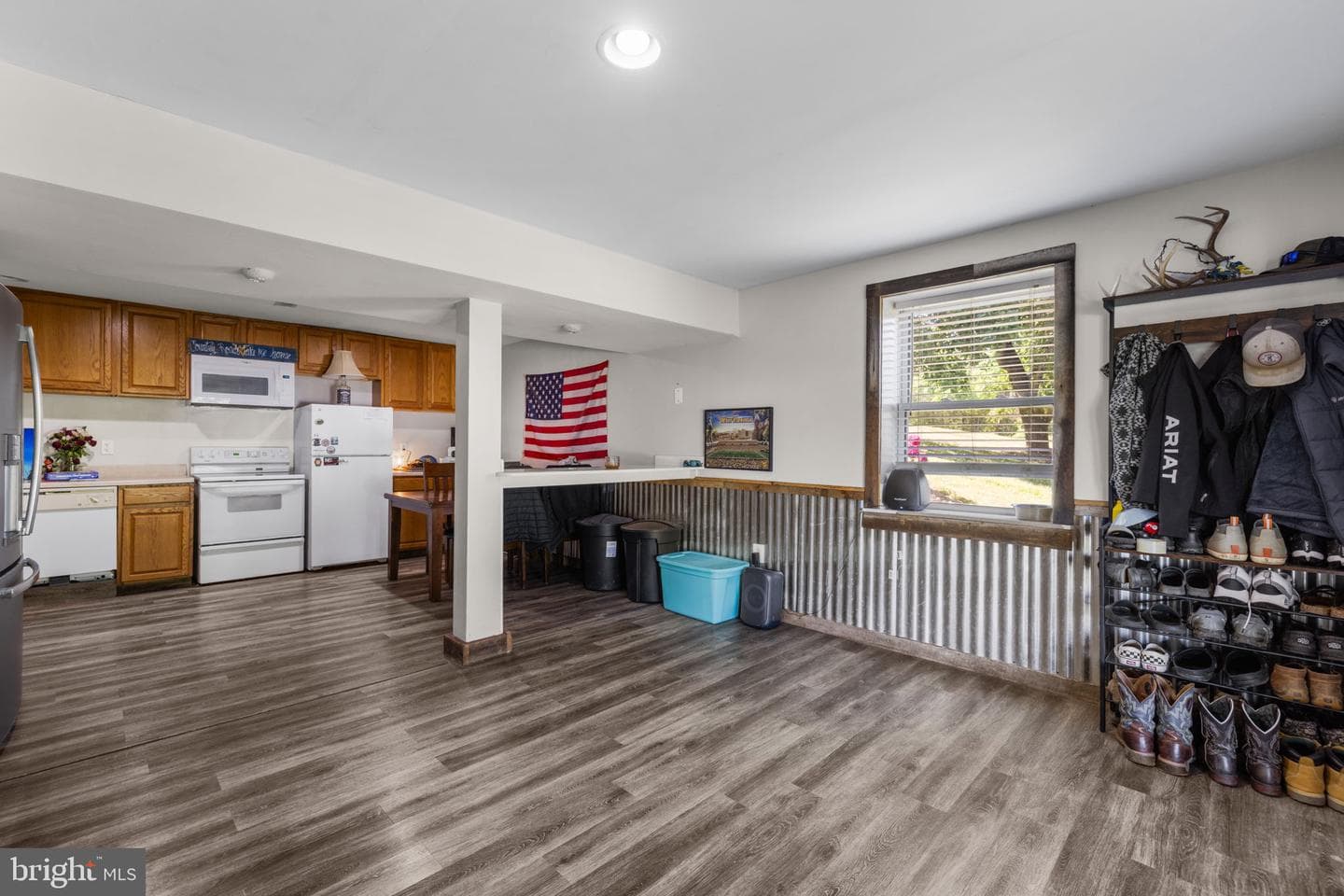 365 Shadowhawk Lane photo 31