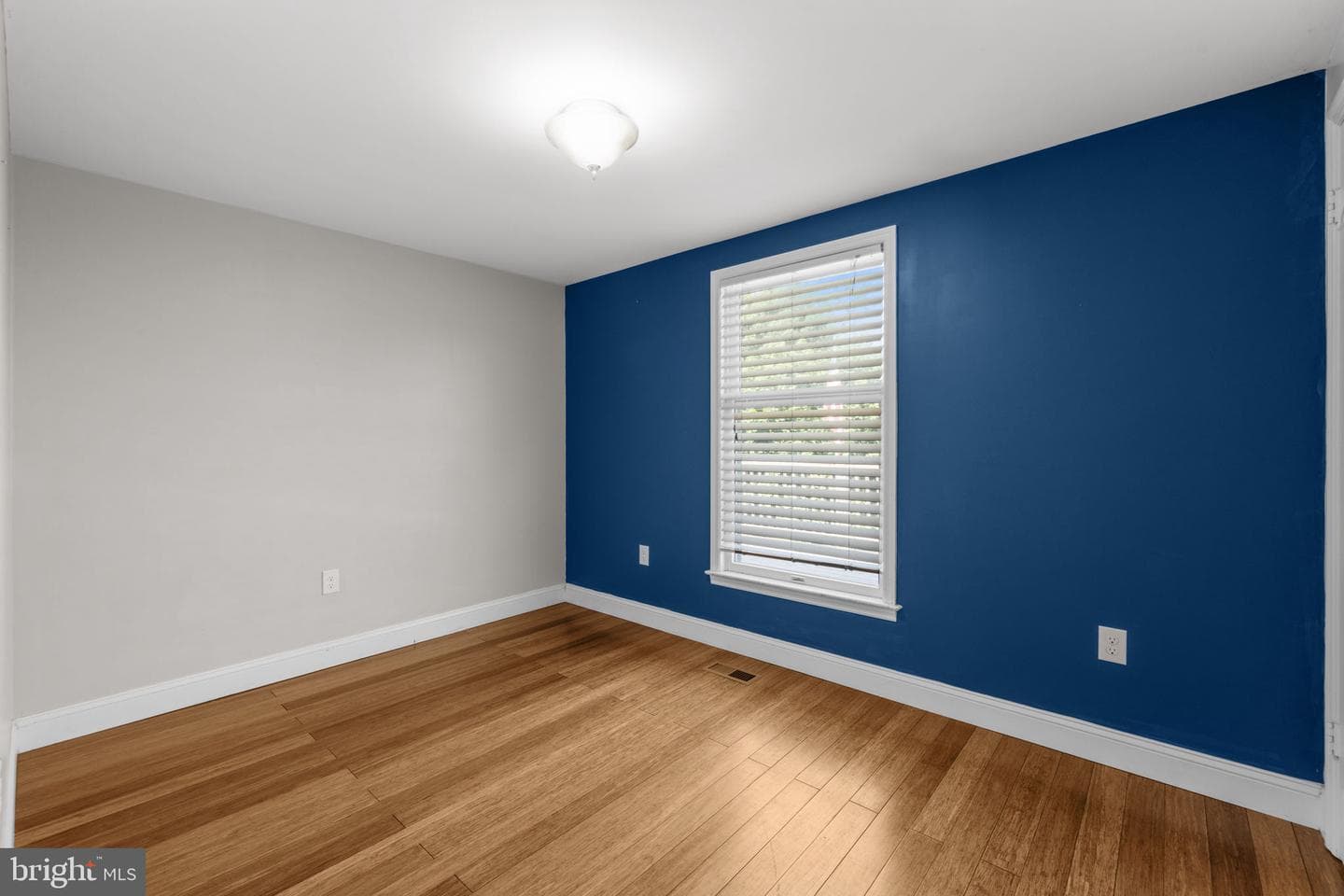 365 Shadowhawk Lane photo 49