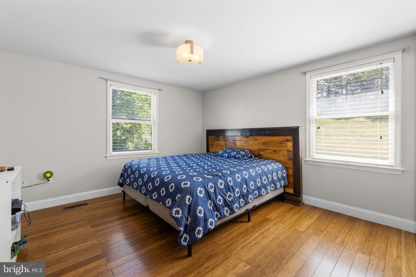 365 Shadowhawk Lane photo 54