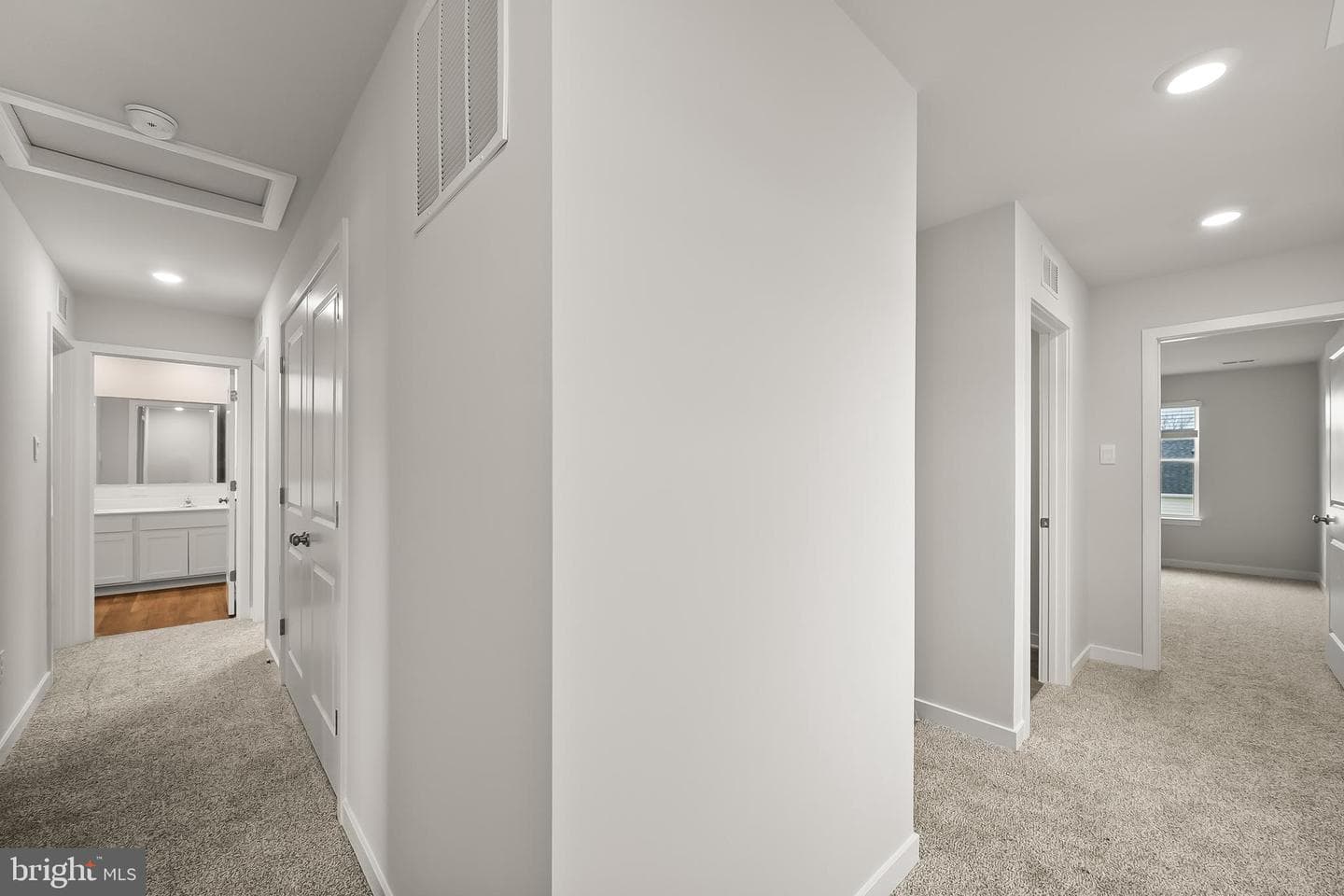 212 Eclipse Street photo 21