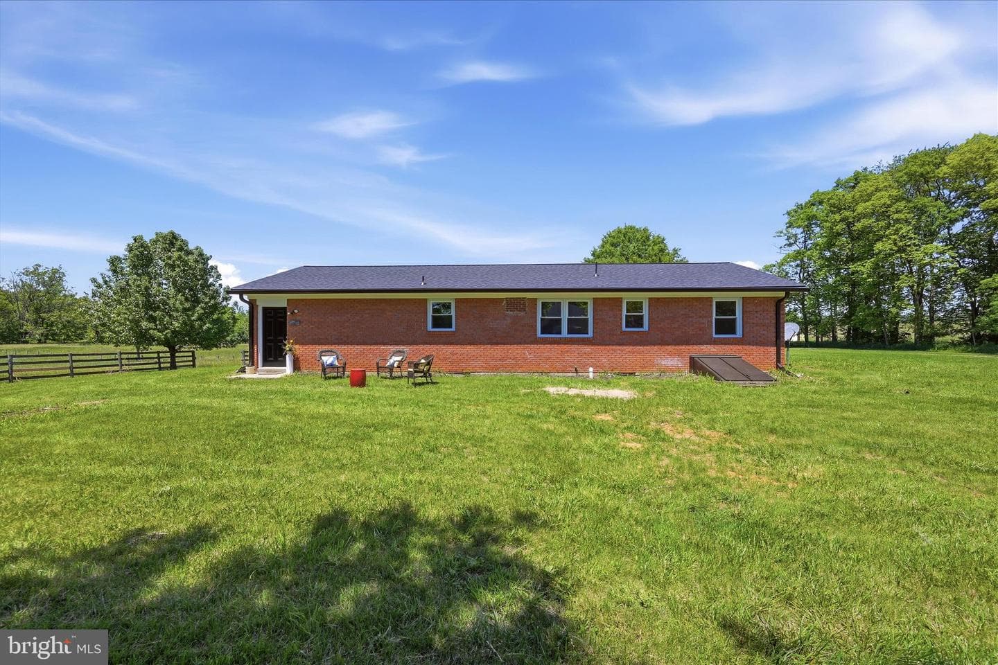 1381 Leetown Road photo 15