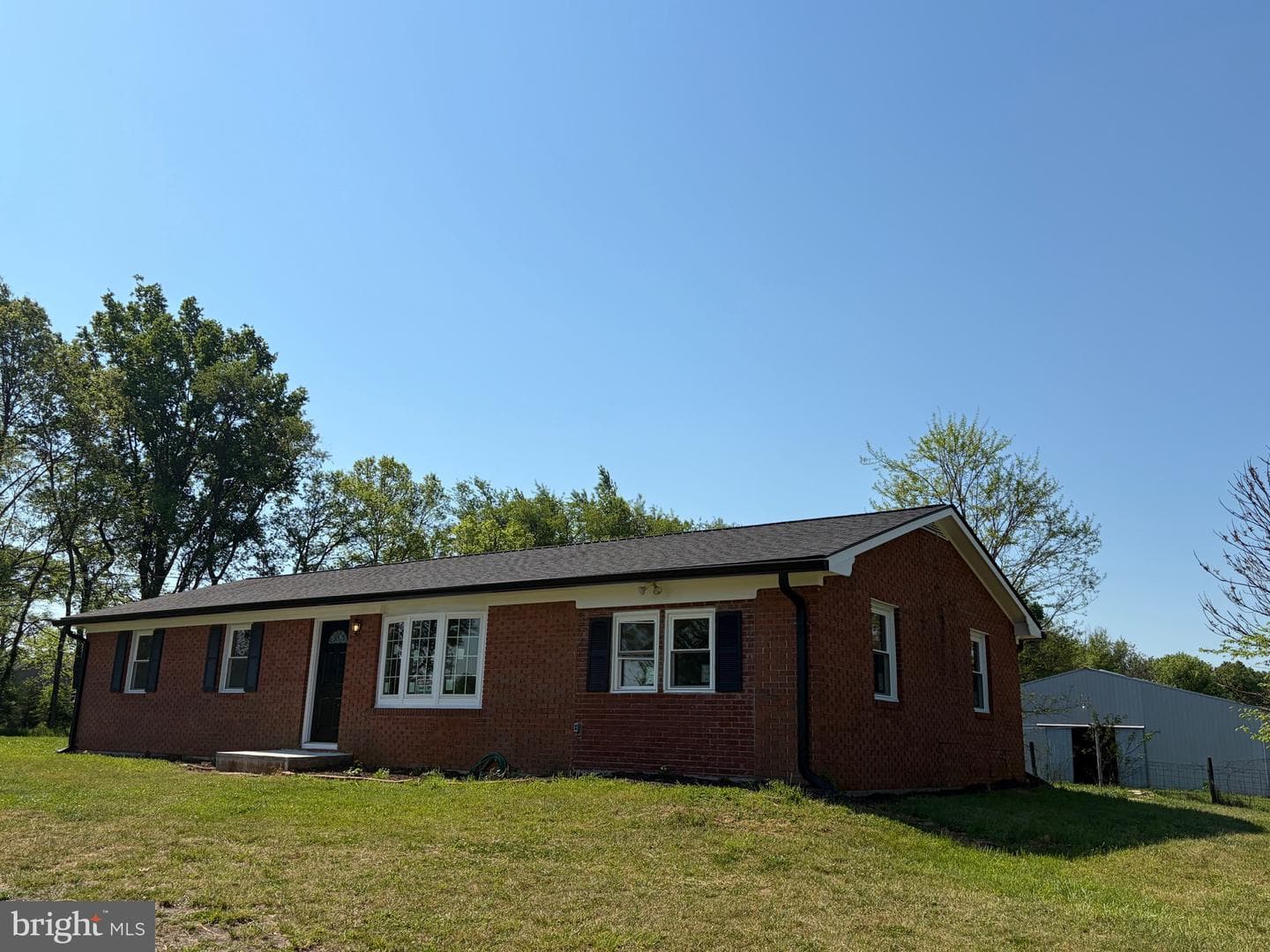 1381 Leetown Road photo 17