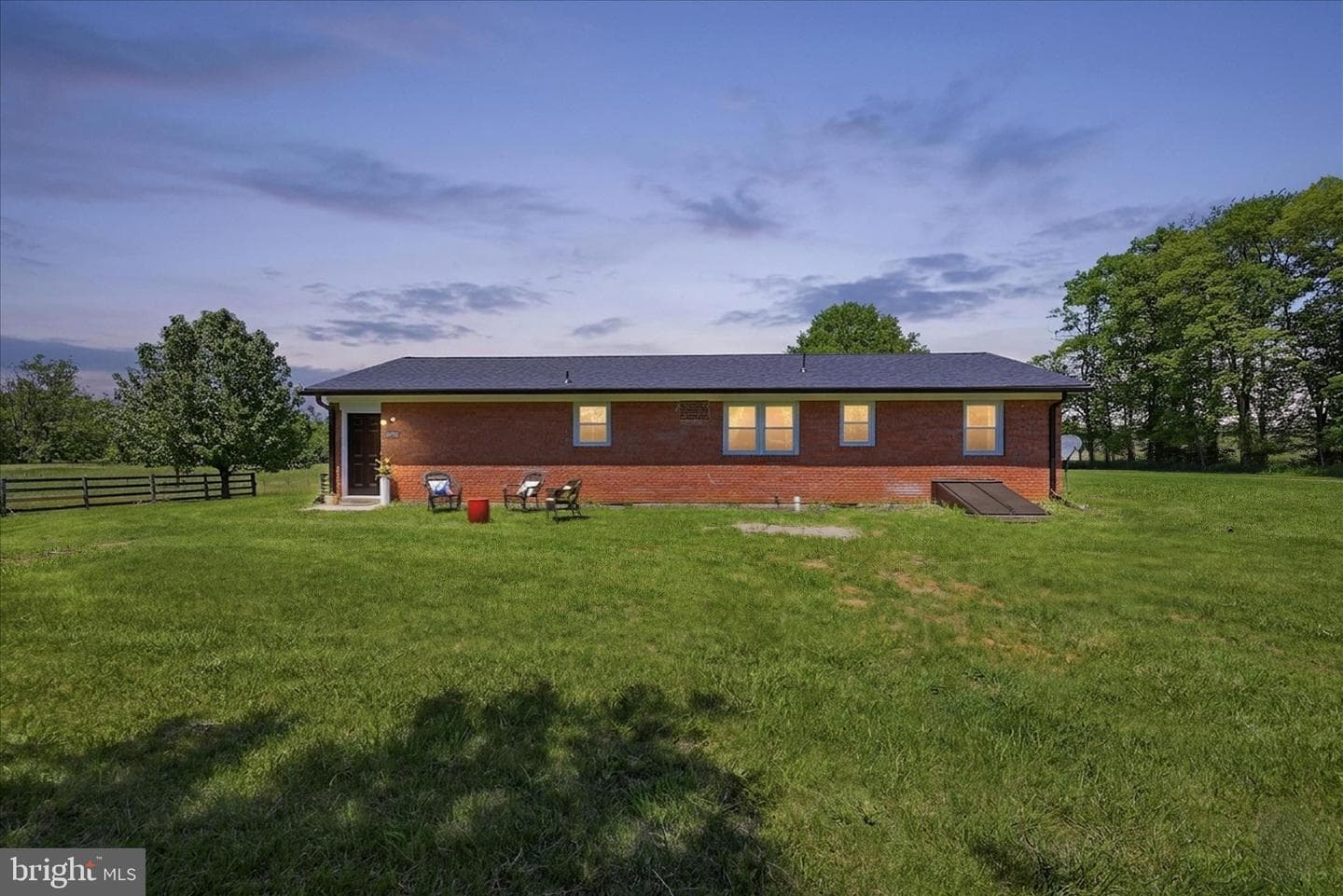 1381 Leetown Road photo 5