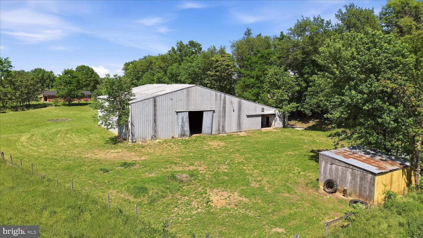 1381 Leetown Road photo 59