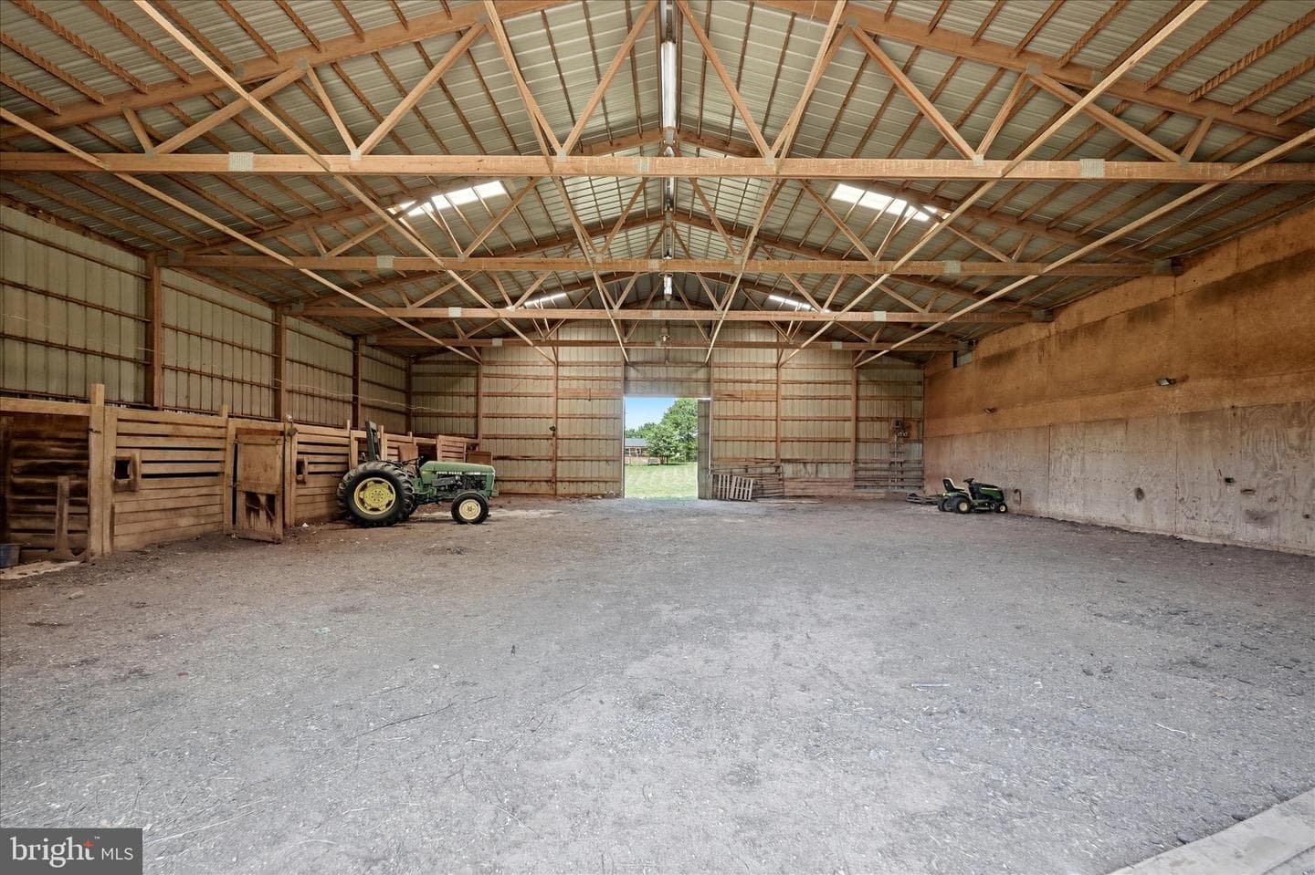 1381 Leetown Road photo 76