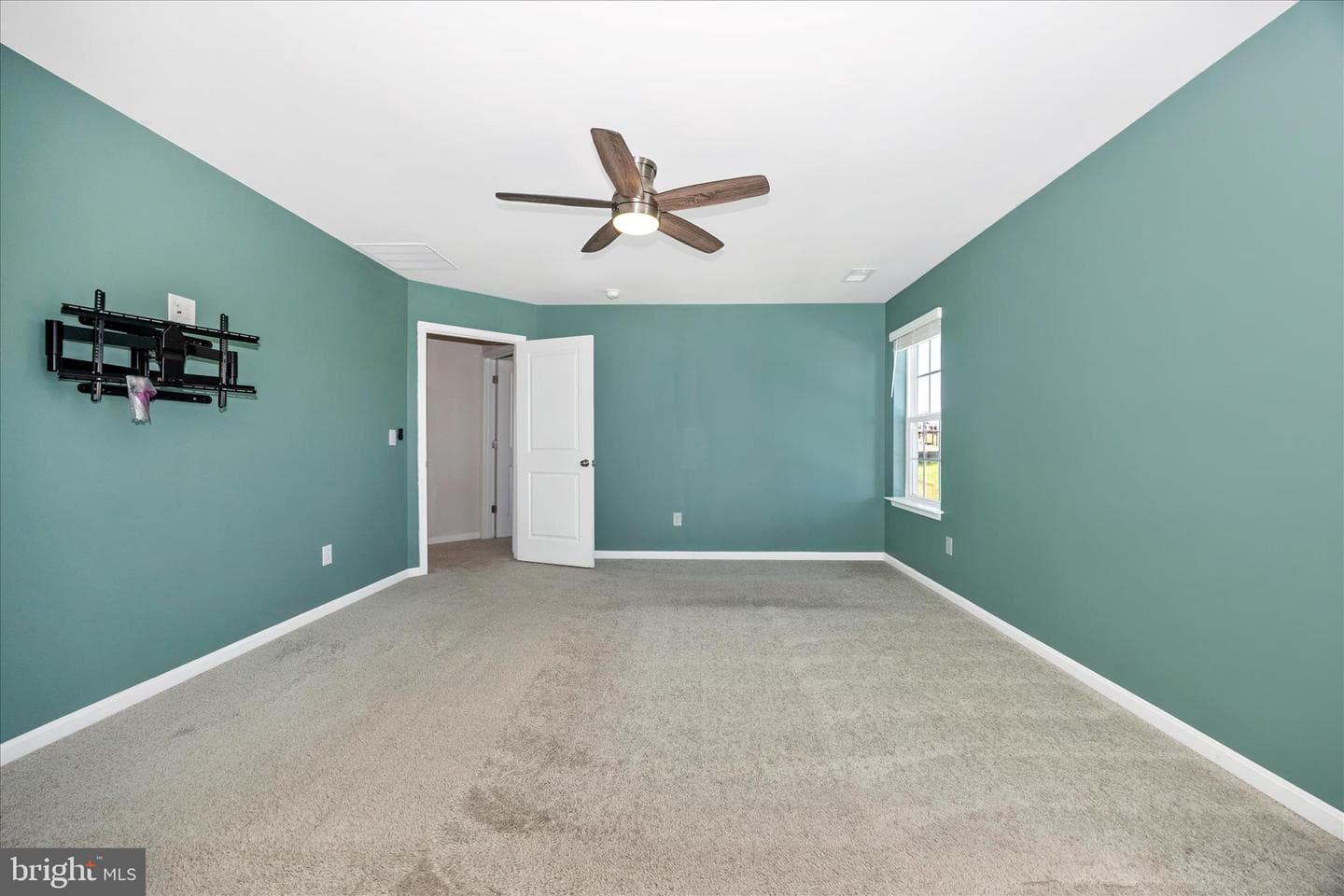 89 Gumspring Drive photo 30