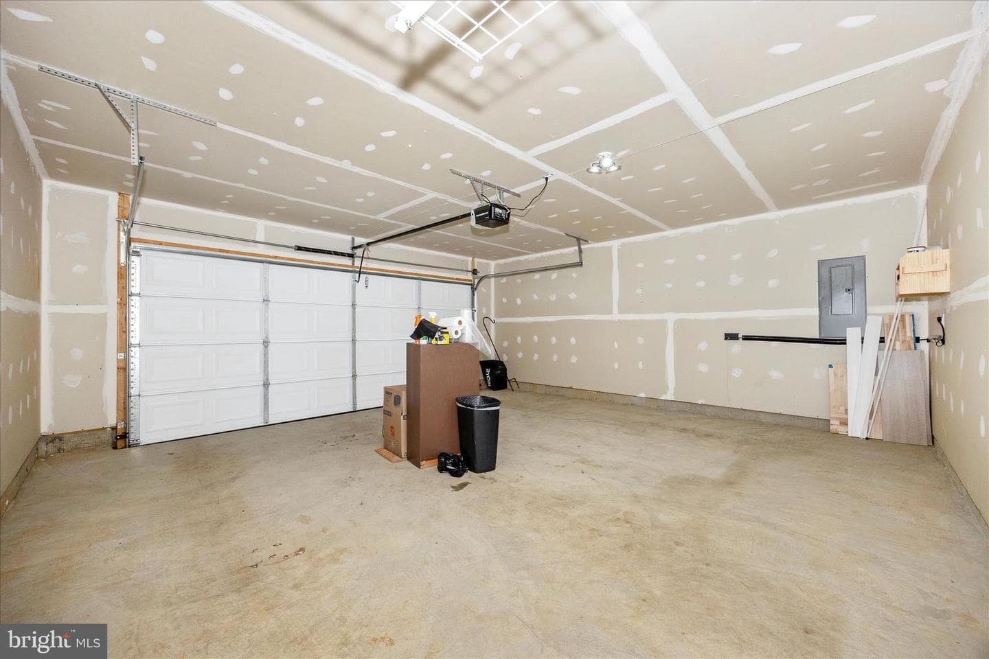 89 Gumspring Drive photo 44