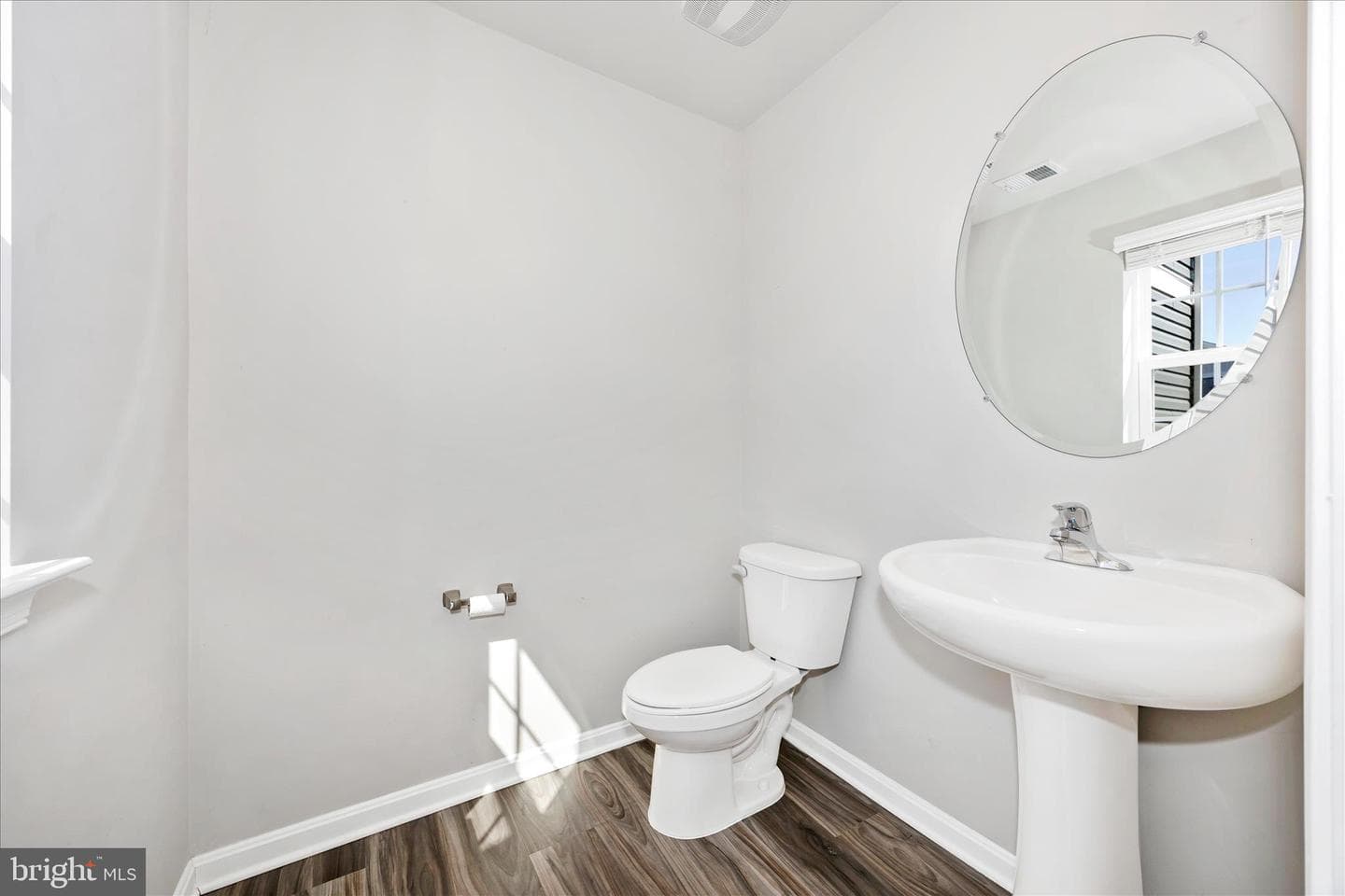 89 Gumspring Drive photo 9