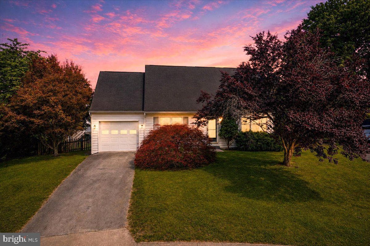 35 Oatfield Court photo 1