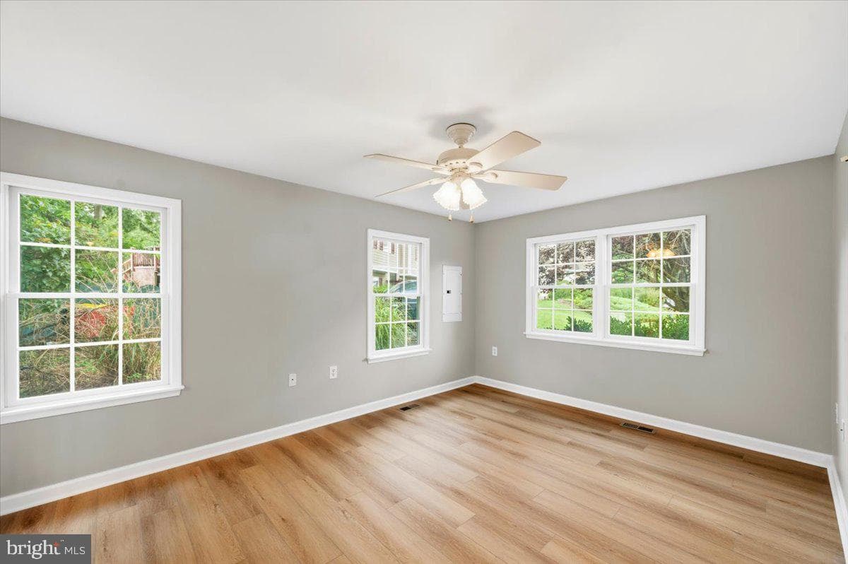 35 Oatfield Court photo 13
