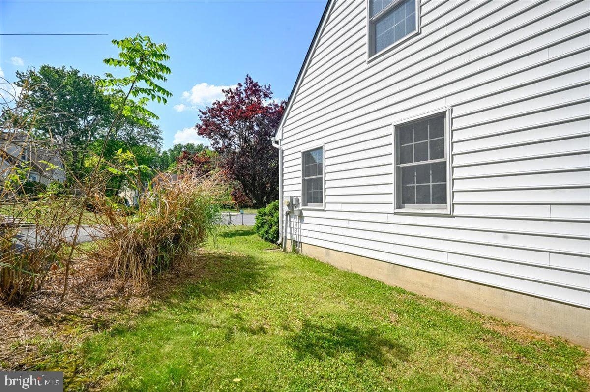 35 Oatfield Court photo 38