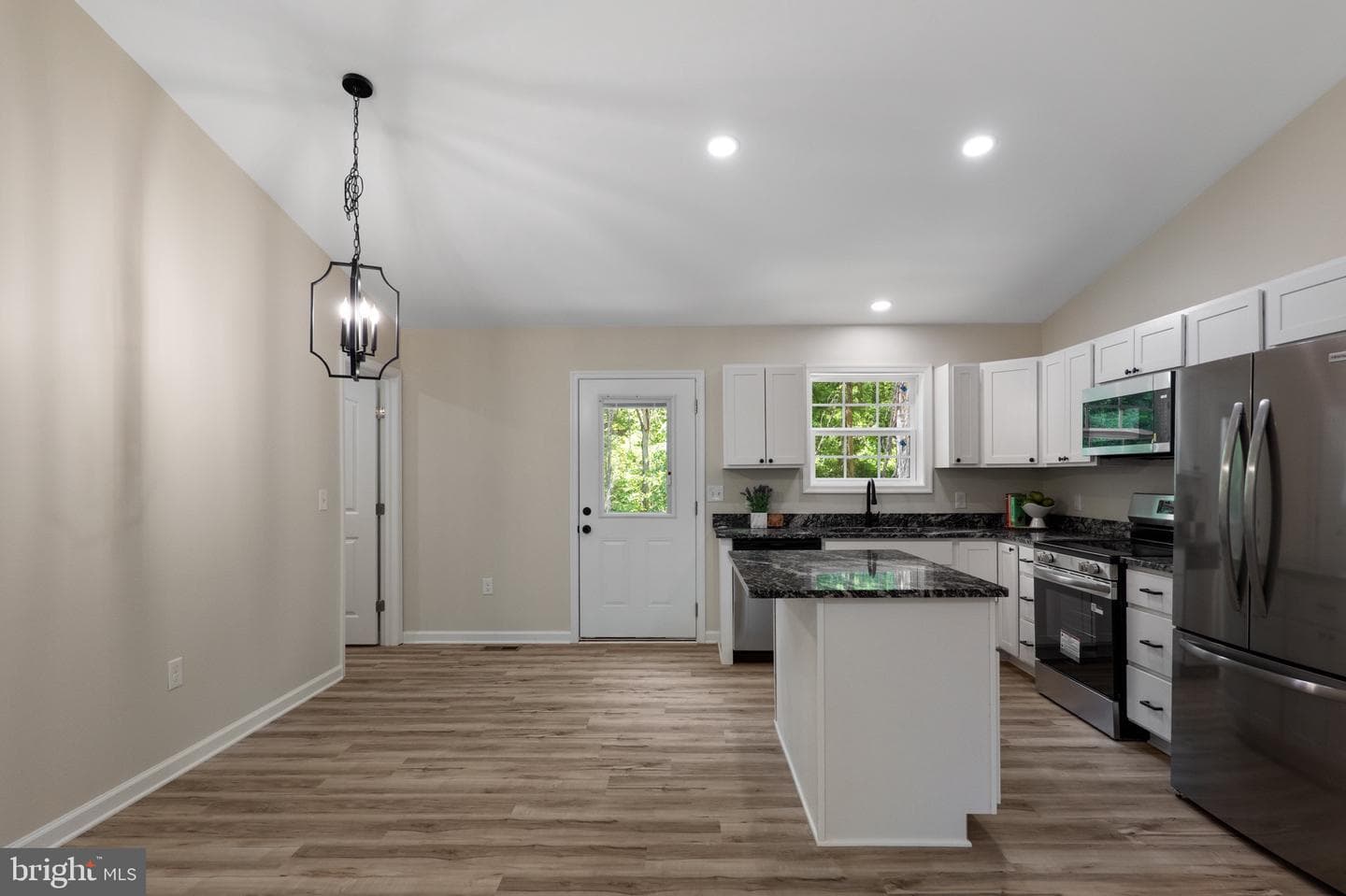424 Stone Ridge Road photo 5
