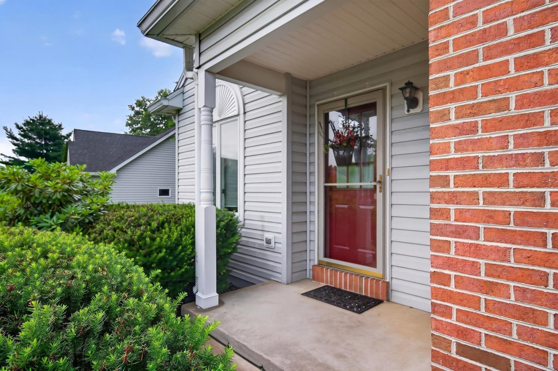 122 Hensel Drive, Shepherdstown