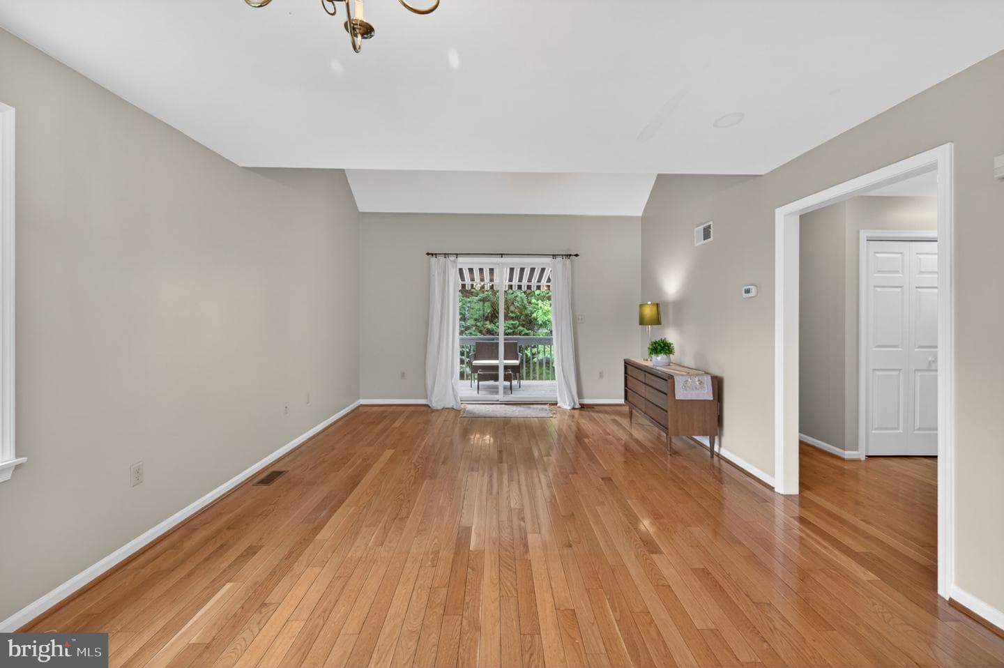 122 Hensel Drive photo 31