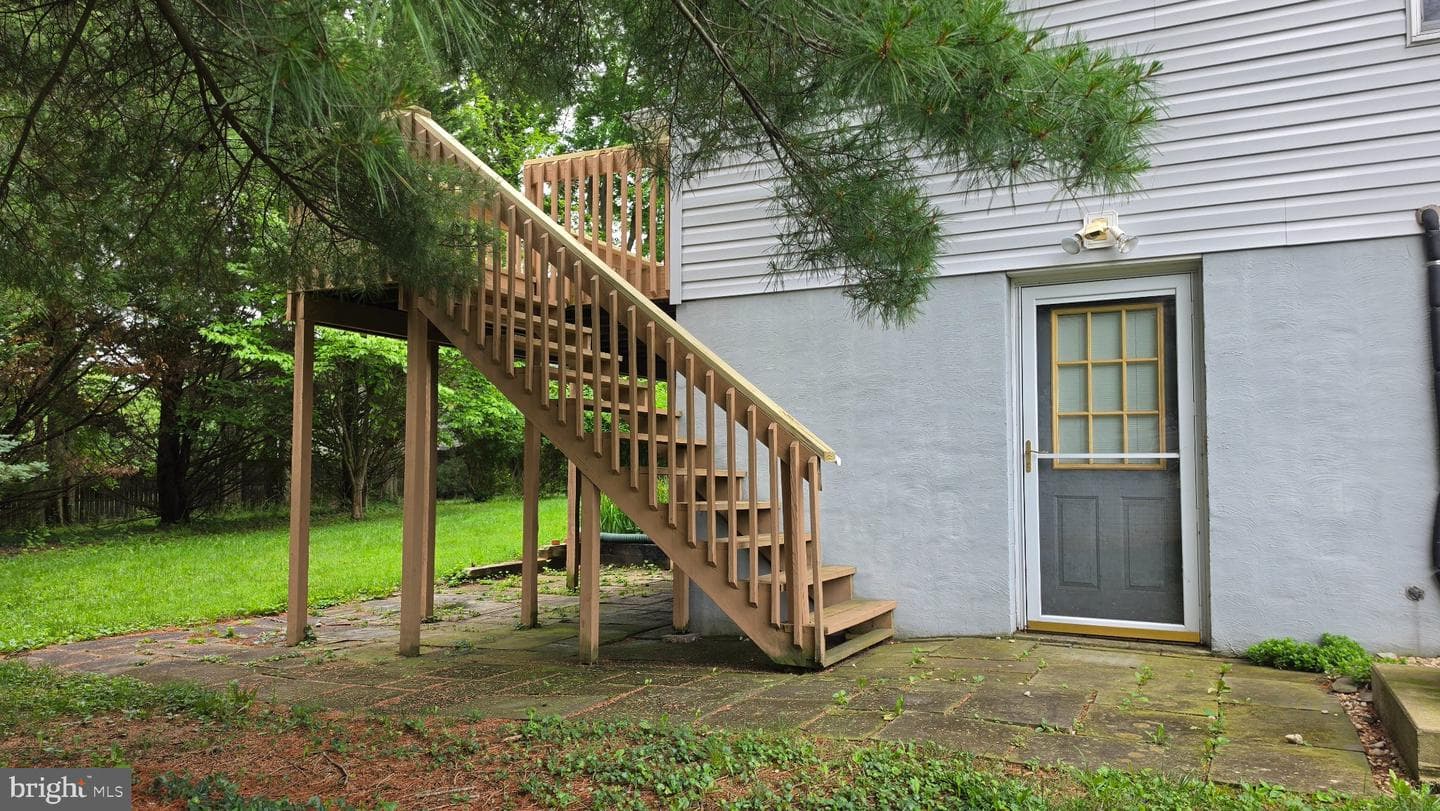 122 Hensel Drive photo 9