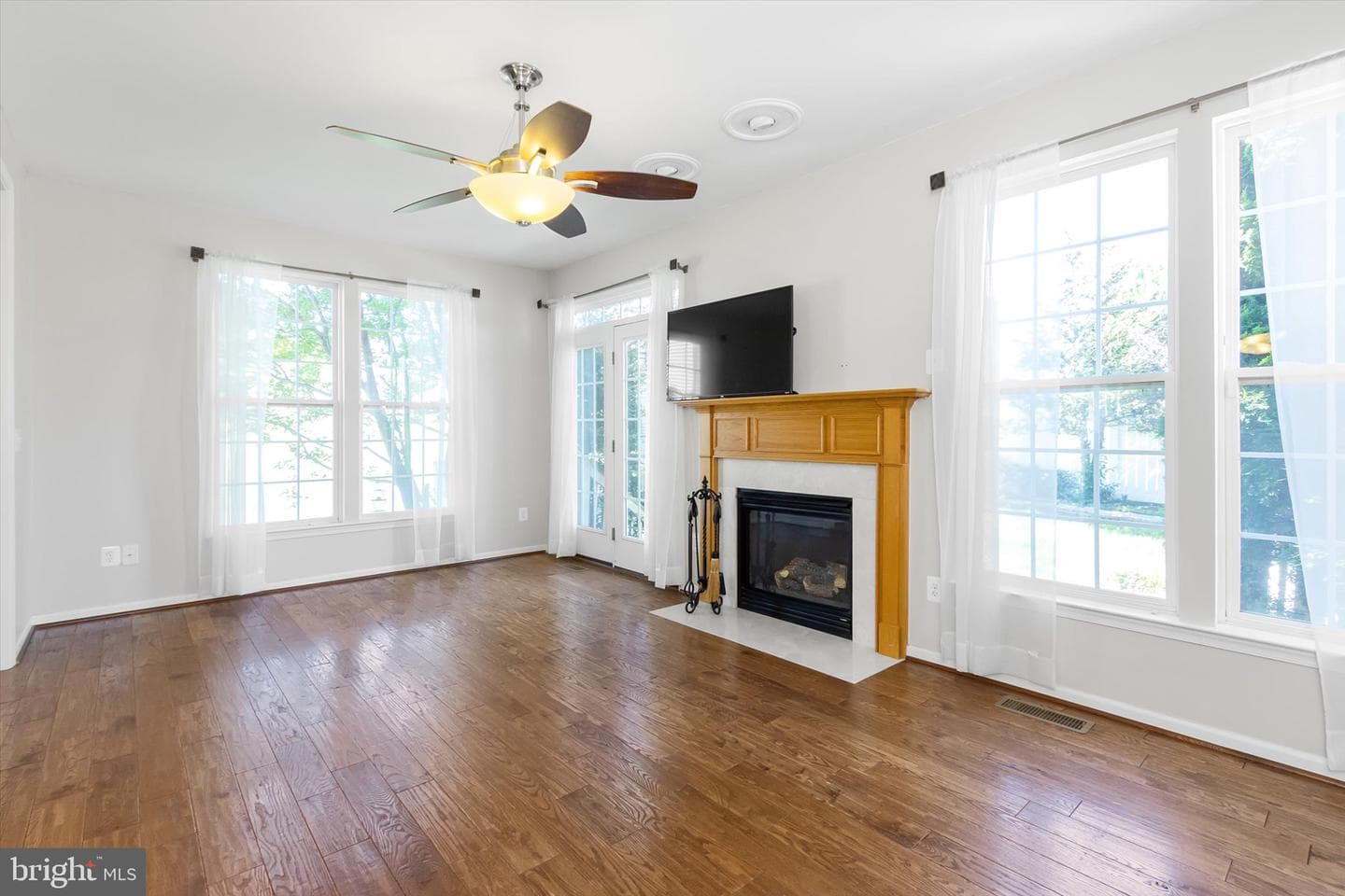 171 Riparian Lane photo 28