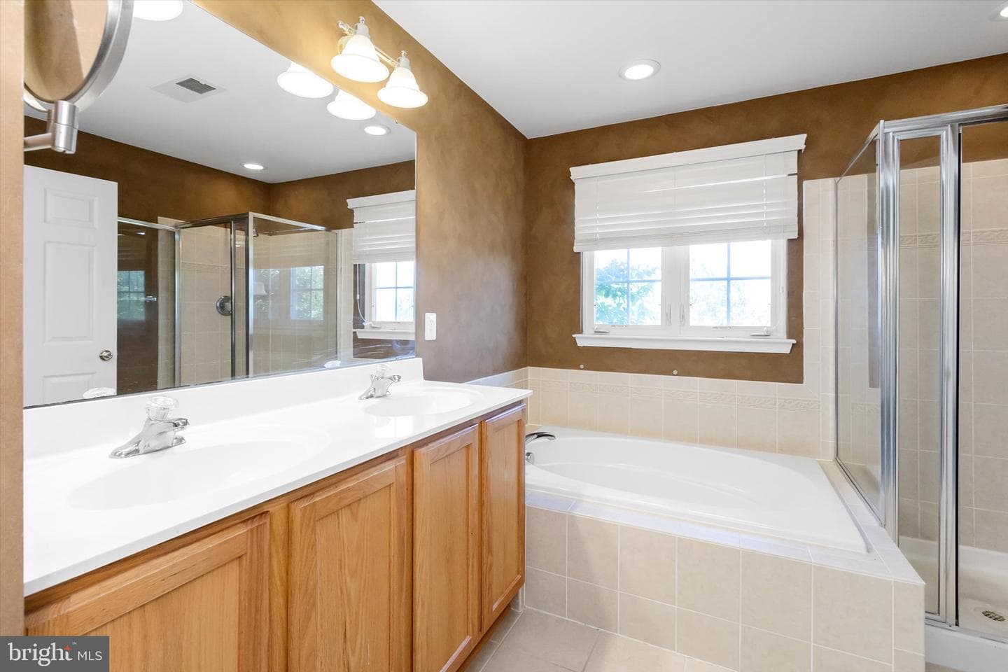 171 Riparian Lane photo 35