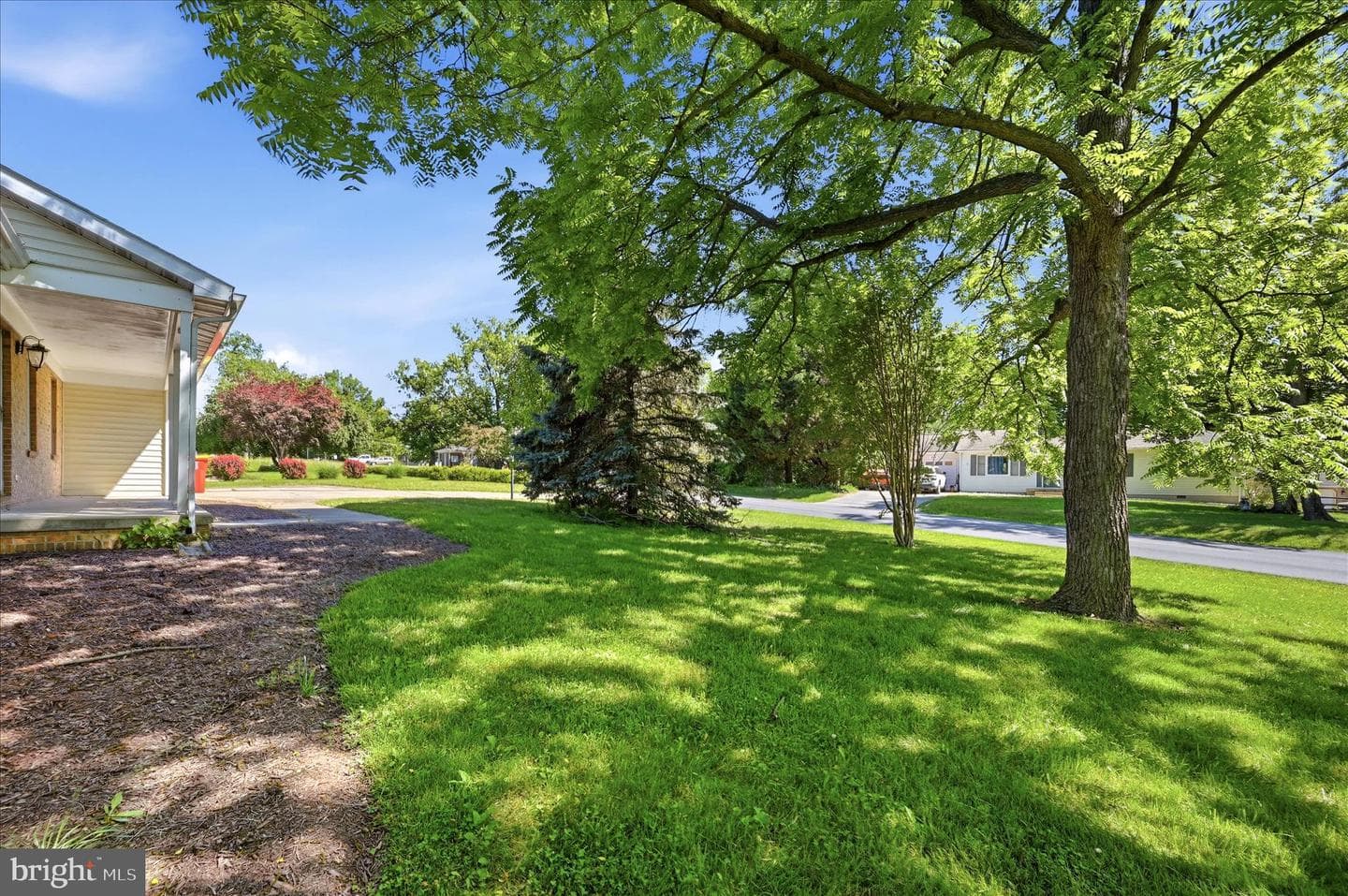 437 Tuscawilla Drive photo 6