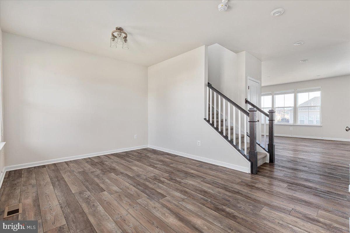 179 Triberg Drive photo 11