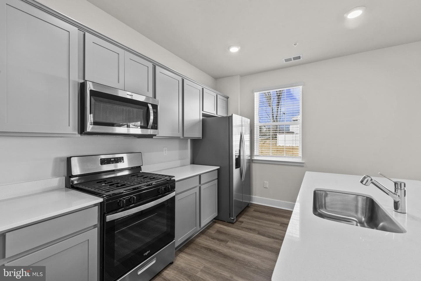 224 Eclipse Street photo 15