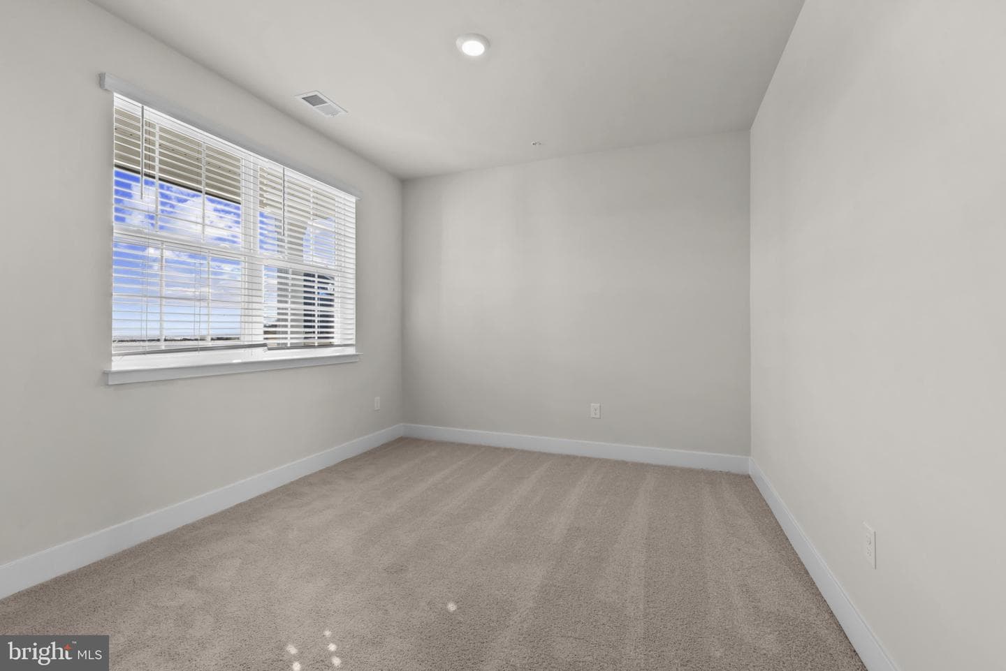 224 Eclipse Street, Charles Town