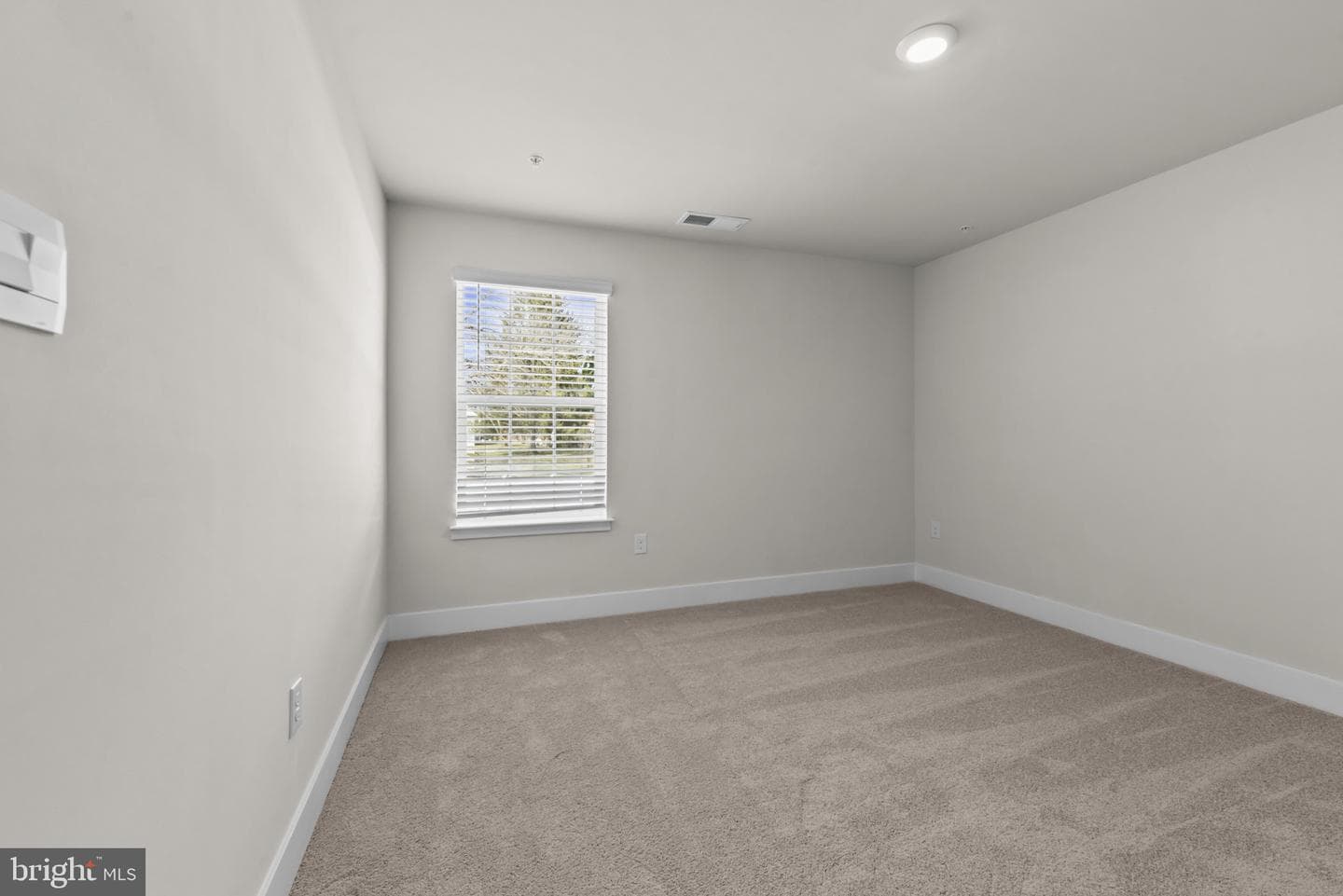 224 Eclipse Street photo 20