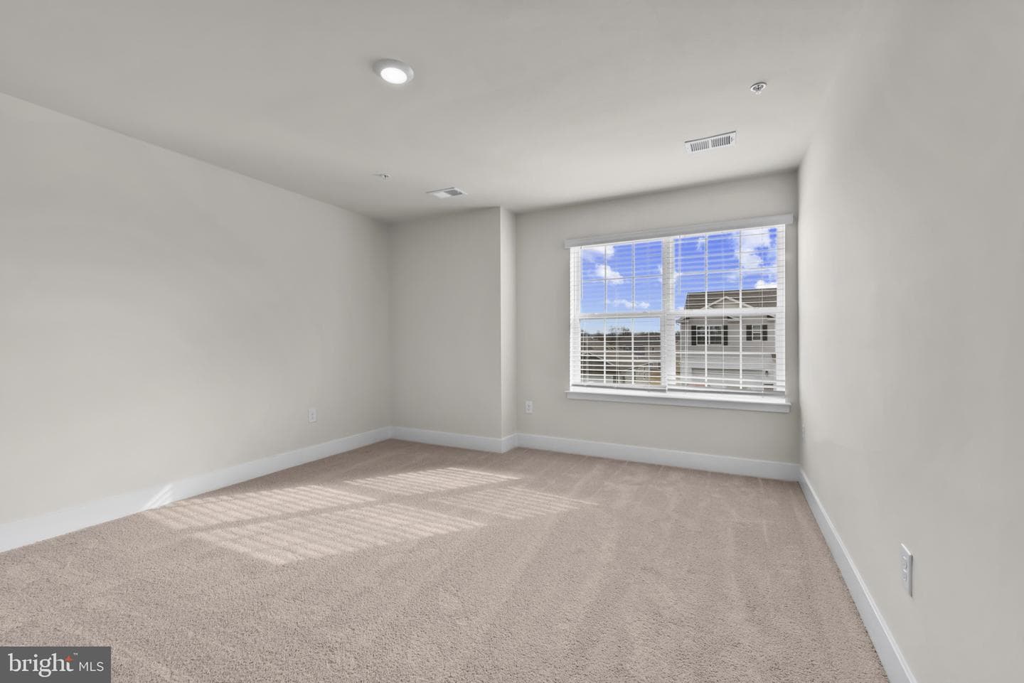 224 Eclipse Street photo 23