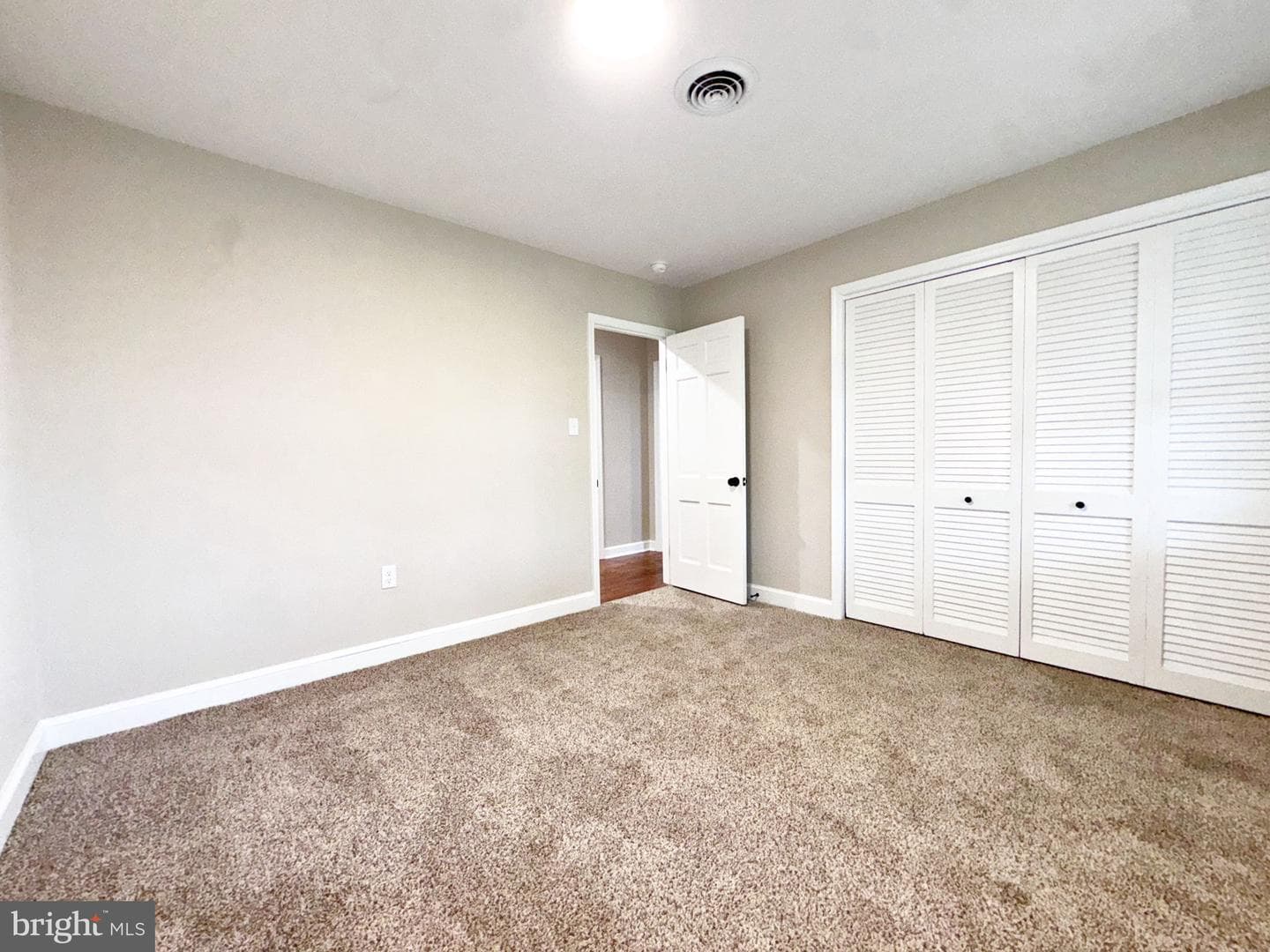 7627 Summit Point Road photo 43